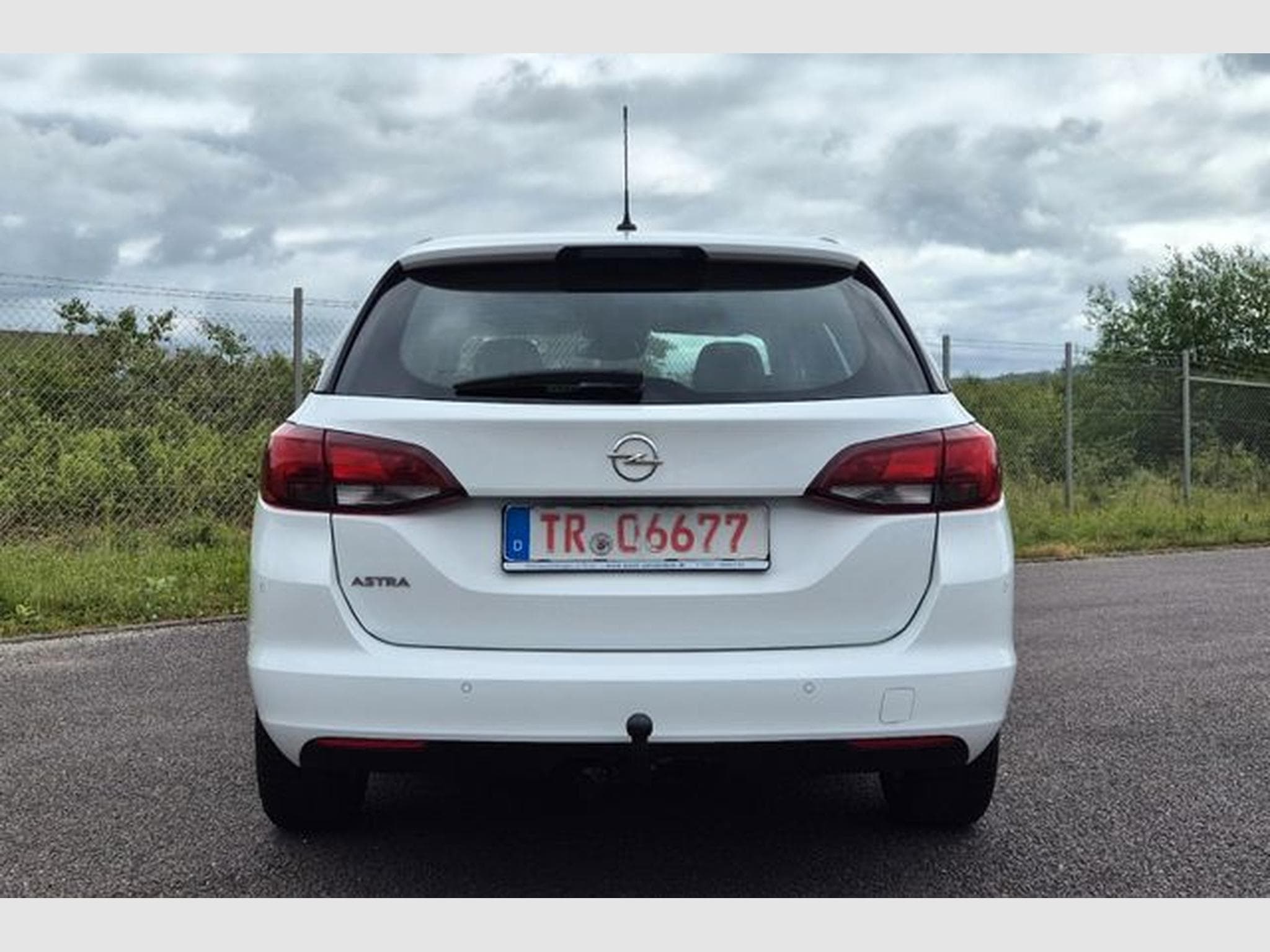Opel Astra Astra K Sports Tourer Edition, AHK, Carplay. (2020) - Photo 4