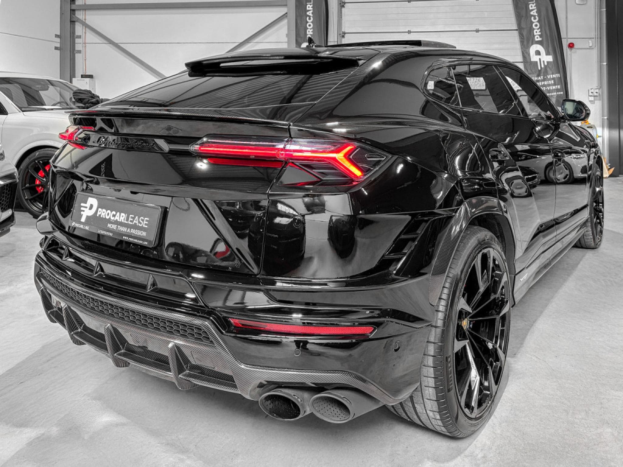 Lamborghini Urus URUS S / CARBON/ 3D/ VAT REF/VOLL (2025) - Photo 5