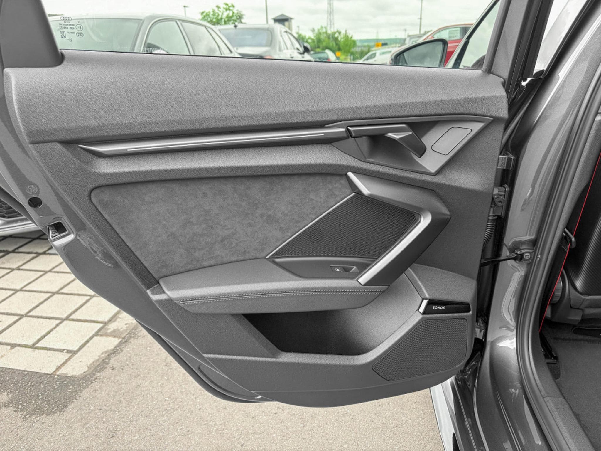 Audi RS3 2.5 TFSI SPORTBACK QUATTRO/ GARANTIE 5/Pano/19/360°/SONOS/SC (2026) - Photo 19