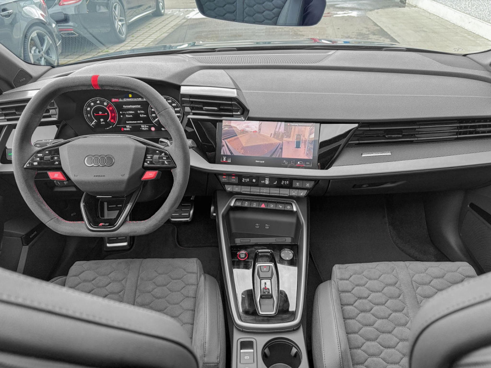Audi RS3 2.5 TFSI SPORTBACK QUATTRO/ GARANTIE 5/Pano/19/360°/SONOS/SC (2026) - Photo 8