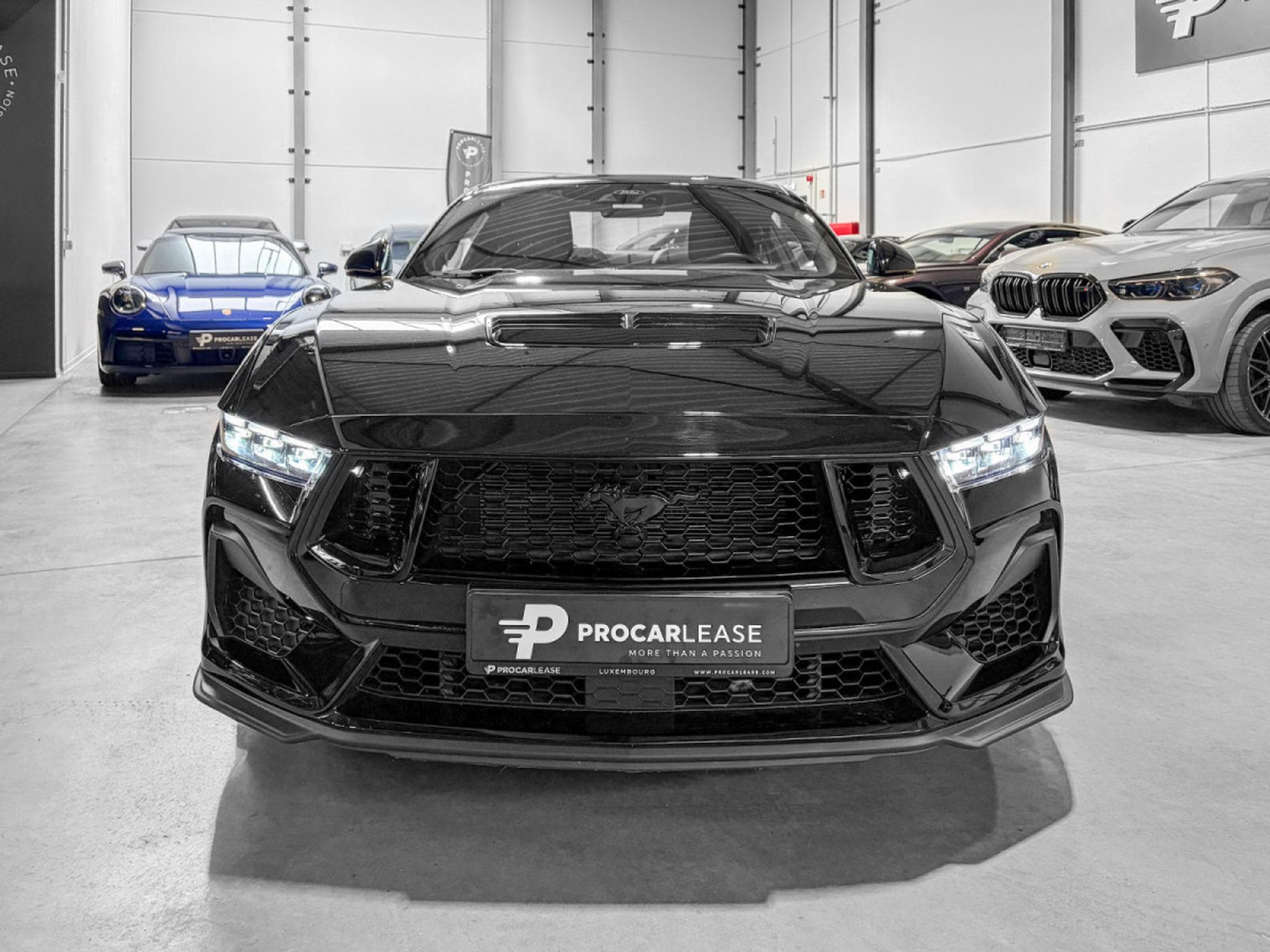 Ford Mustang Mustang Fastback 5.0 V8 GT/ MAGNERIDE/ (2025) - Photo 3