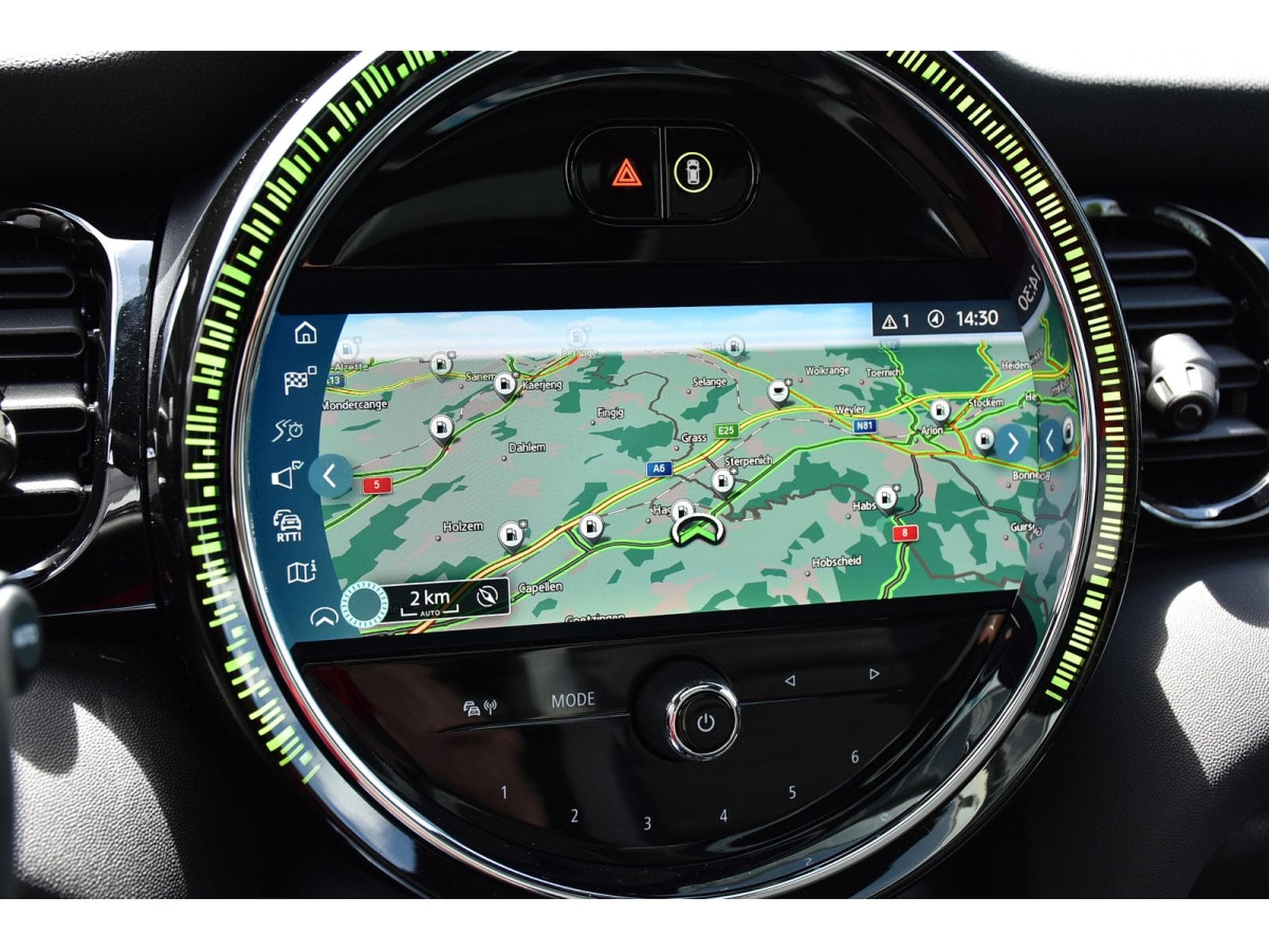 Mini Cooper John Cooper Works 2.0AS PANO HARMAN/KARDON ACC LANE CAM GPS (2024) - Photo 11