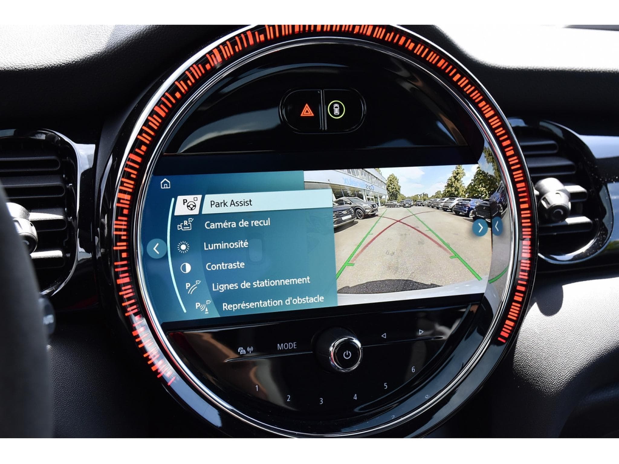 Mini Cooper John Cooper Works 2.0AS PANO HARMAN/KARDON ACC LANE CAM GPS (2024) - Photo 17