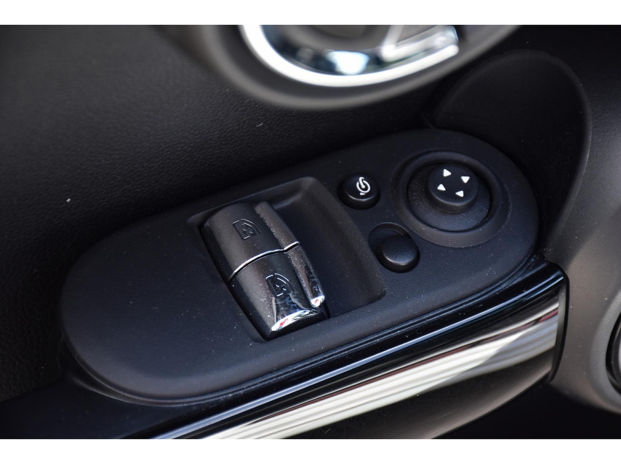 Mini Cooper John Cooper Works 2.0AS PANO HARMAN/KARDON ACC LANE CAM GPS (2024) - Photo 23