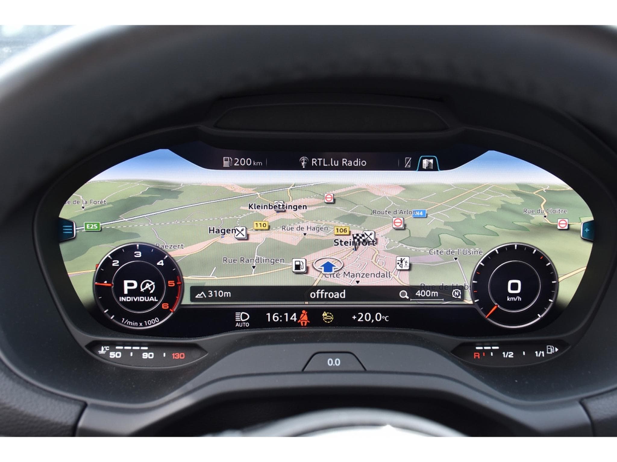 Audi Q2 30 TDI Advanced S-Tronic CUIR GPS LANE LED CAM 1° MAIN (2023) - Foto 17