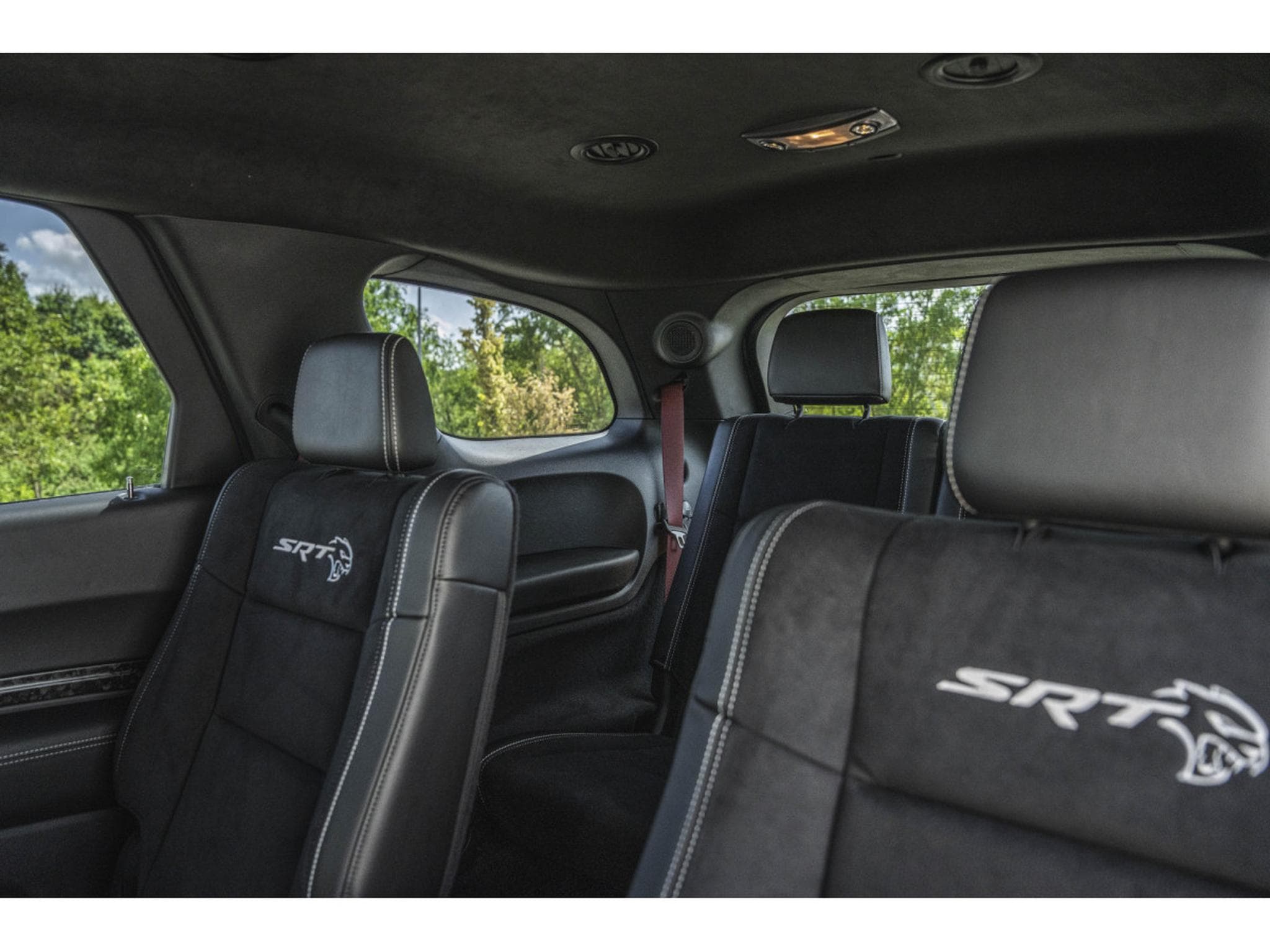 Dodge Durango SRT HELLCAT - 6 Places - Harman Kardon - Black Package (2023) - Photo 10
