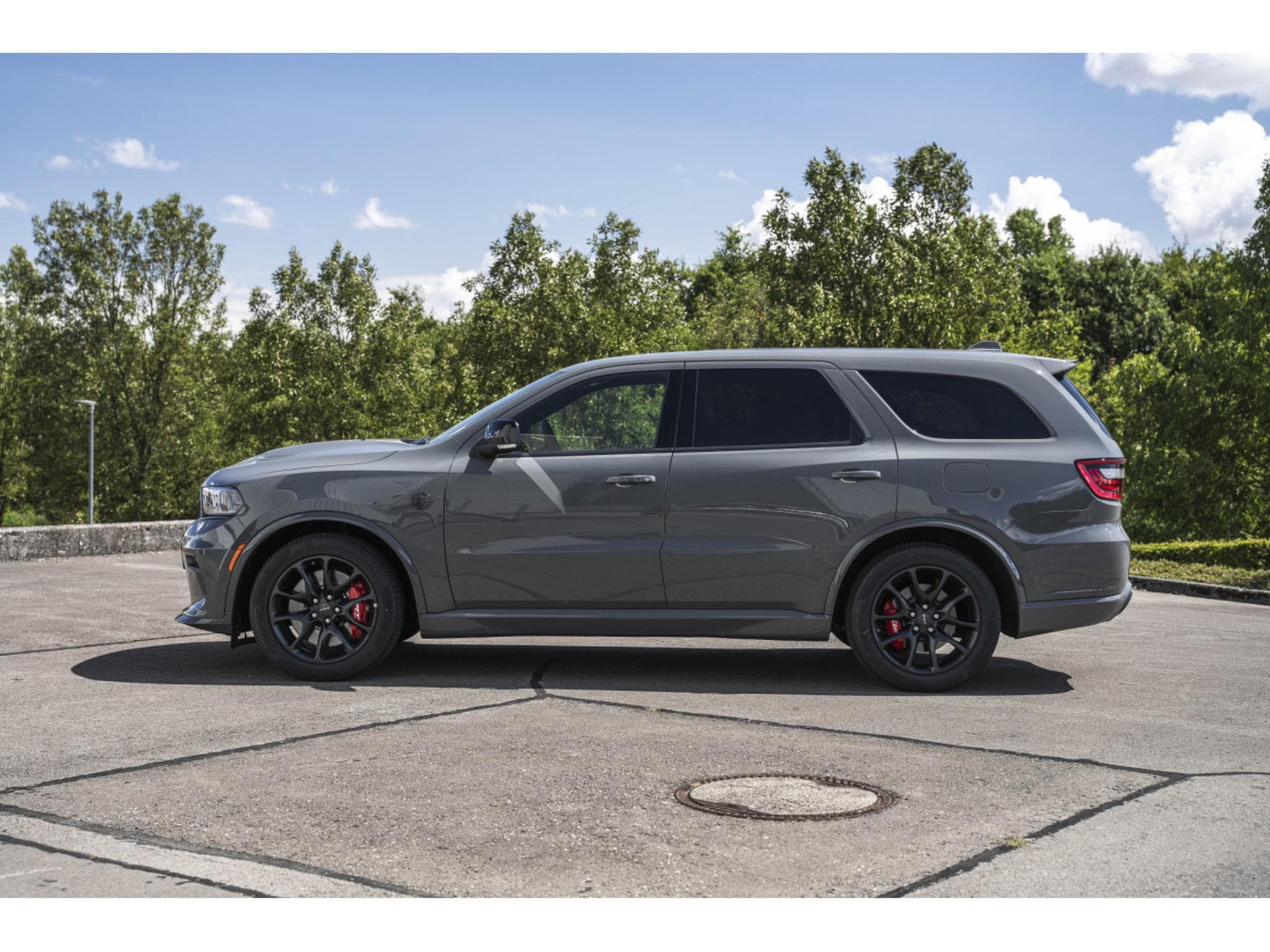 Dodge Durango SRT HELLCAT - 6 Places - Harman Kardon - Black Package (2023) - Photo 2