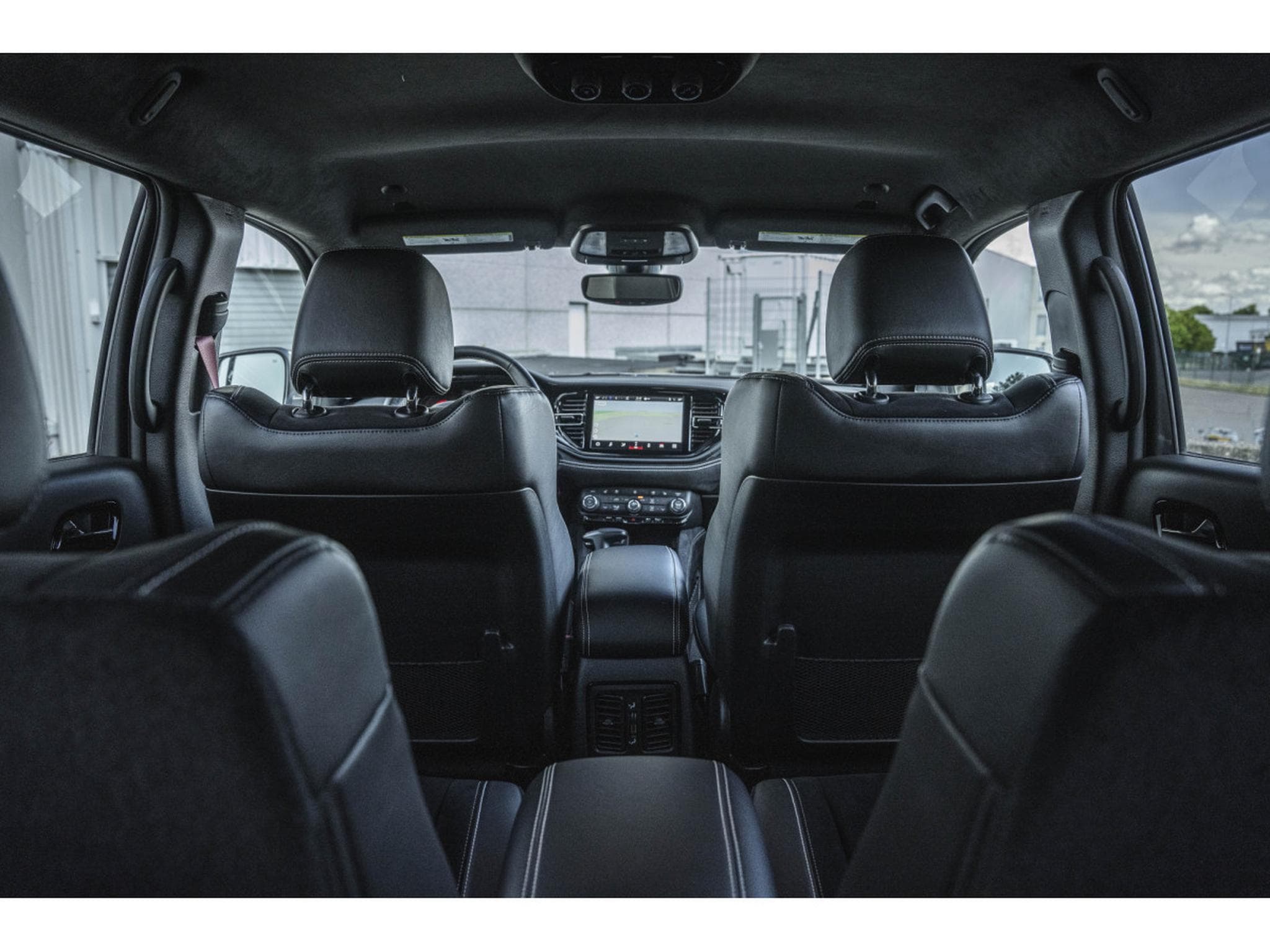 Dodge Durango SRT HELLCAT - 6 Places - Harman Kardon - Black Package (2023) - Photo 8