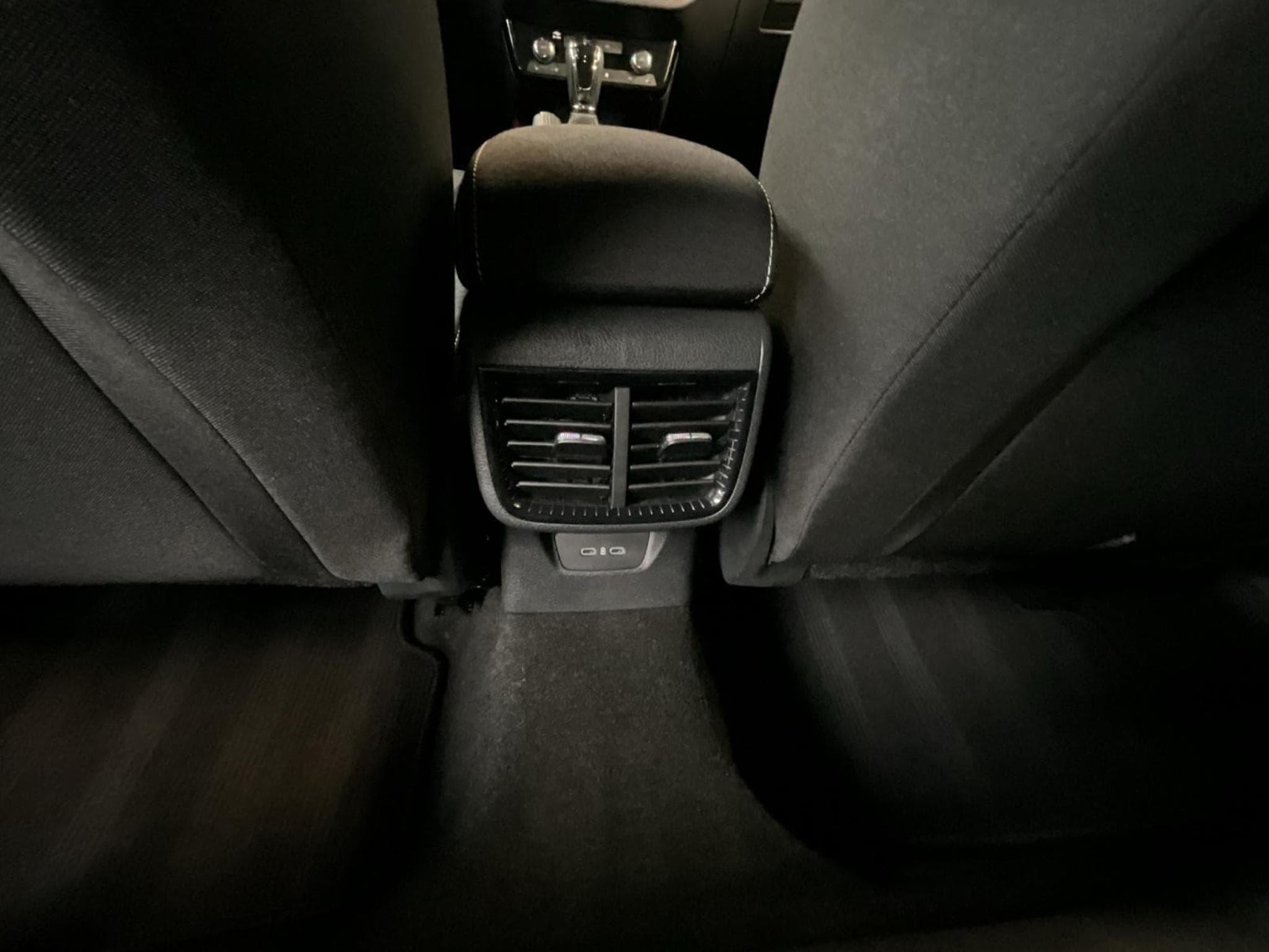 Skoda Fabia Monte-Carlo+DSG+Park&Go+P.Charging+Pano+Navi (2024) - Photo 19