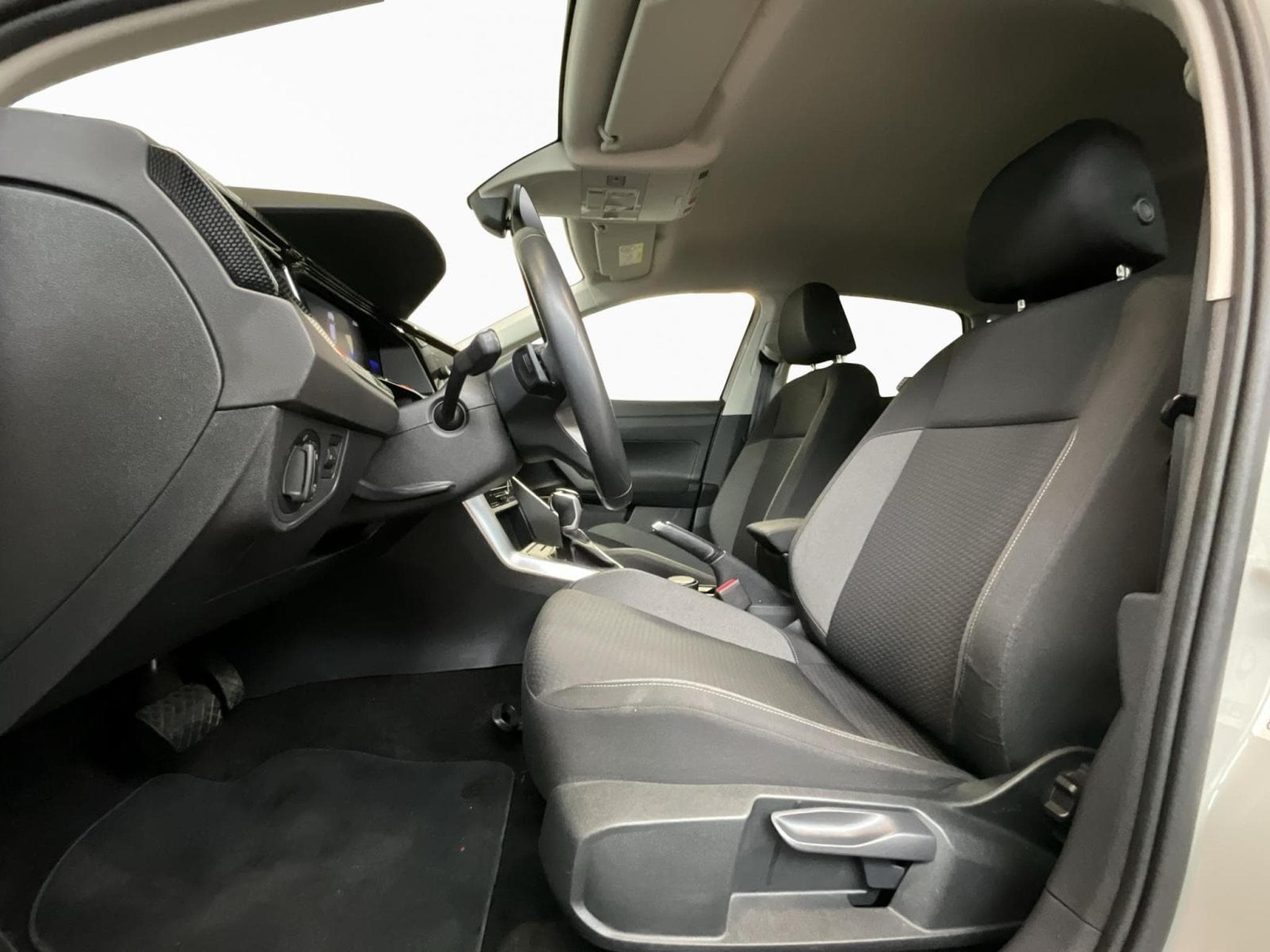 VW Taigo Life+DSG+Led+TopPaket+Navi (2022) - Photo 9