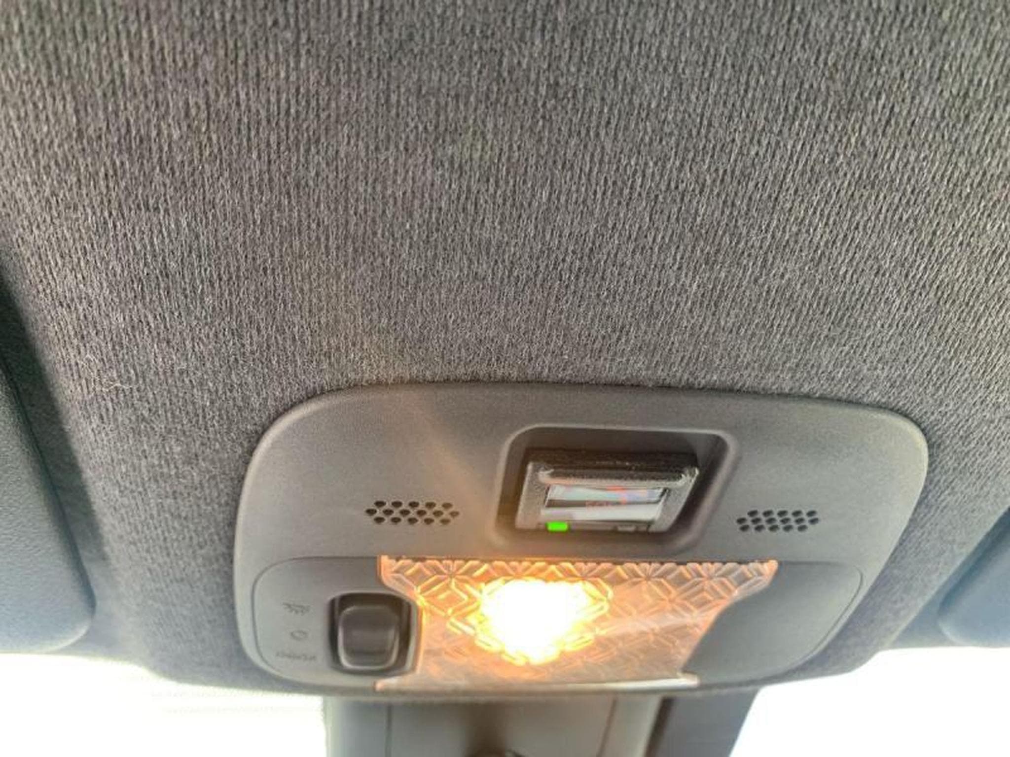 Toyota Aygo X play + comfort pack (2025) - Photo 16
