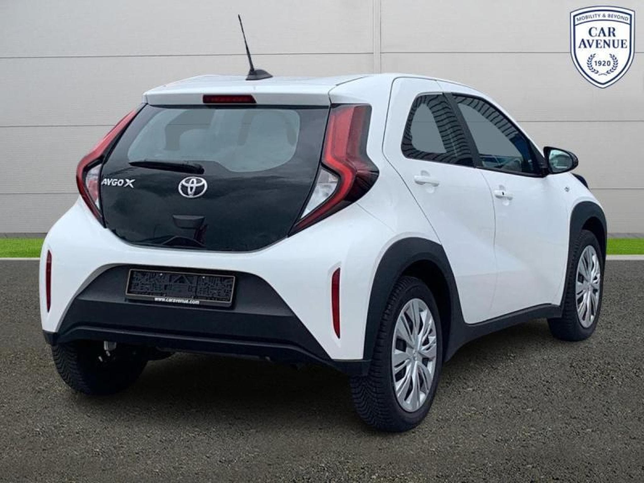Toyota Aygo X play + comfort pack (2025) - Photo 2