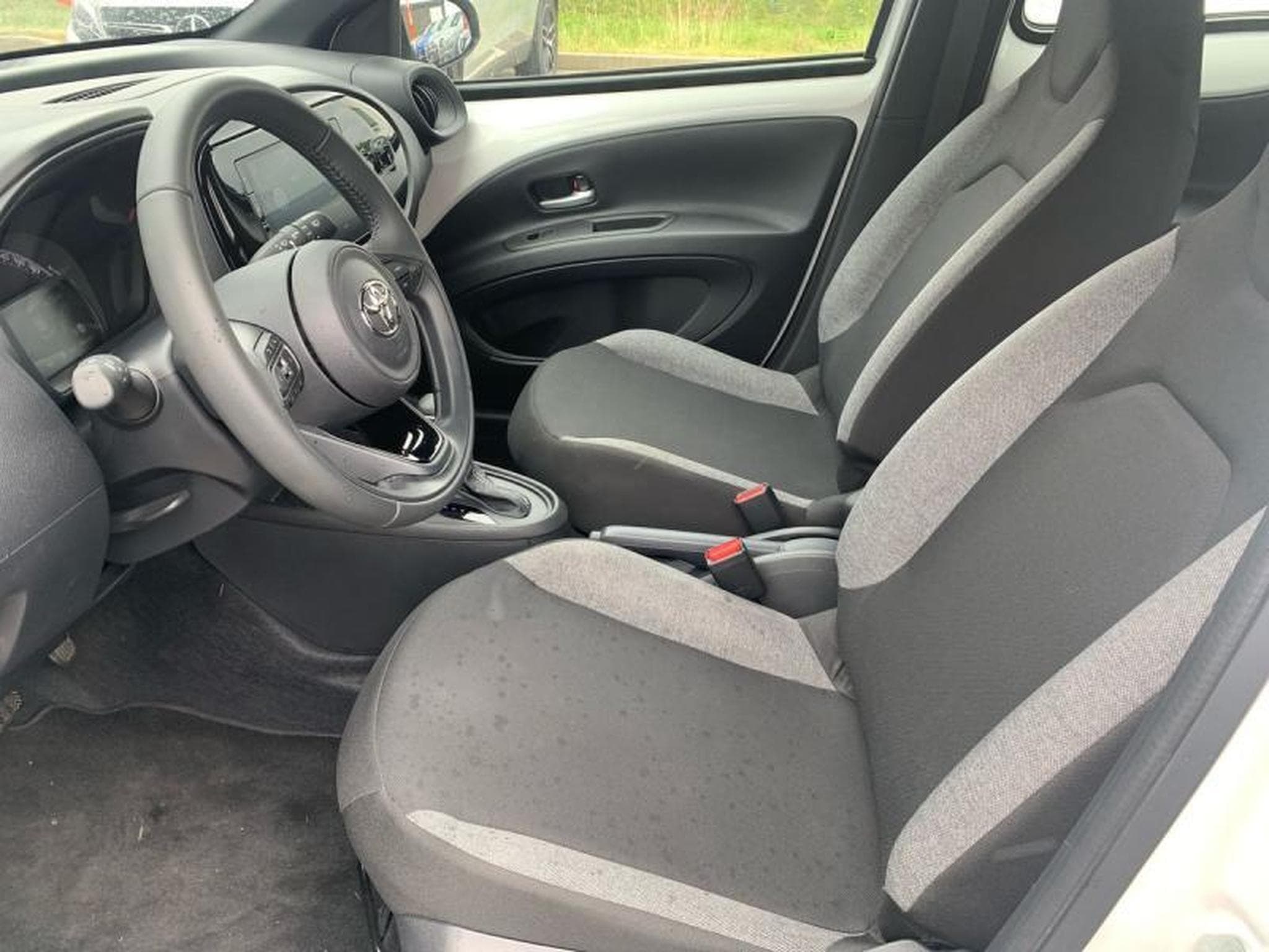 Toyota Aygo X play + comfort pack (2025) - Photo 25