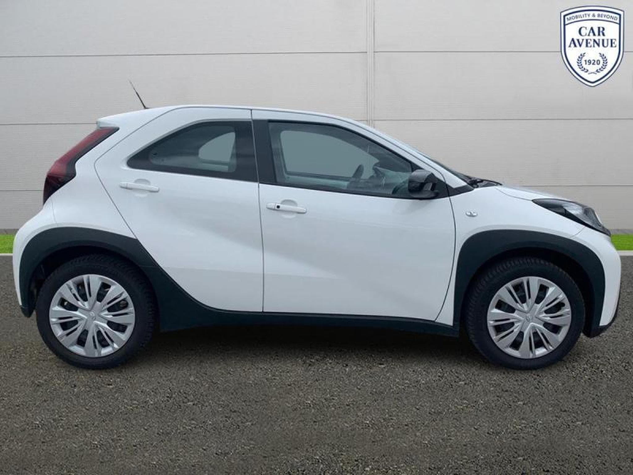 Toyota Aygo X play + comfort pack (2025) - Photo 5