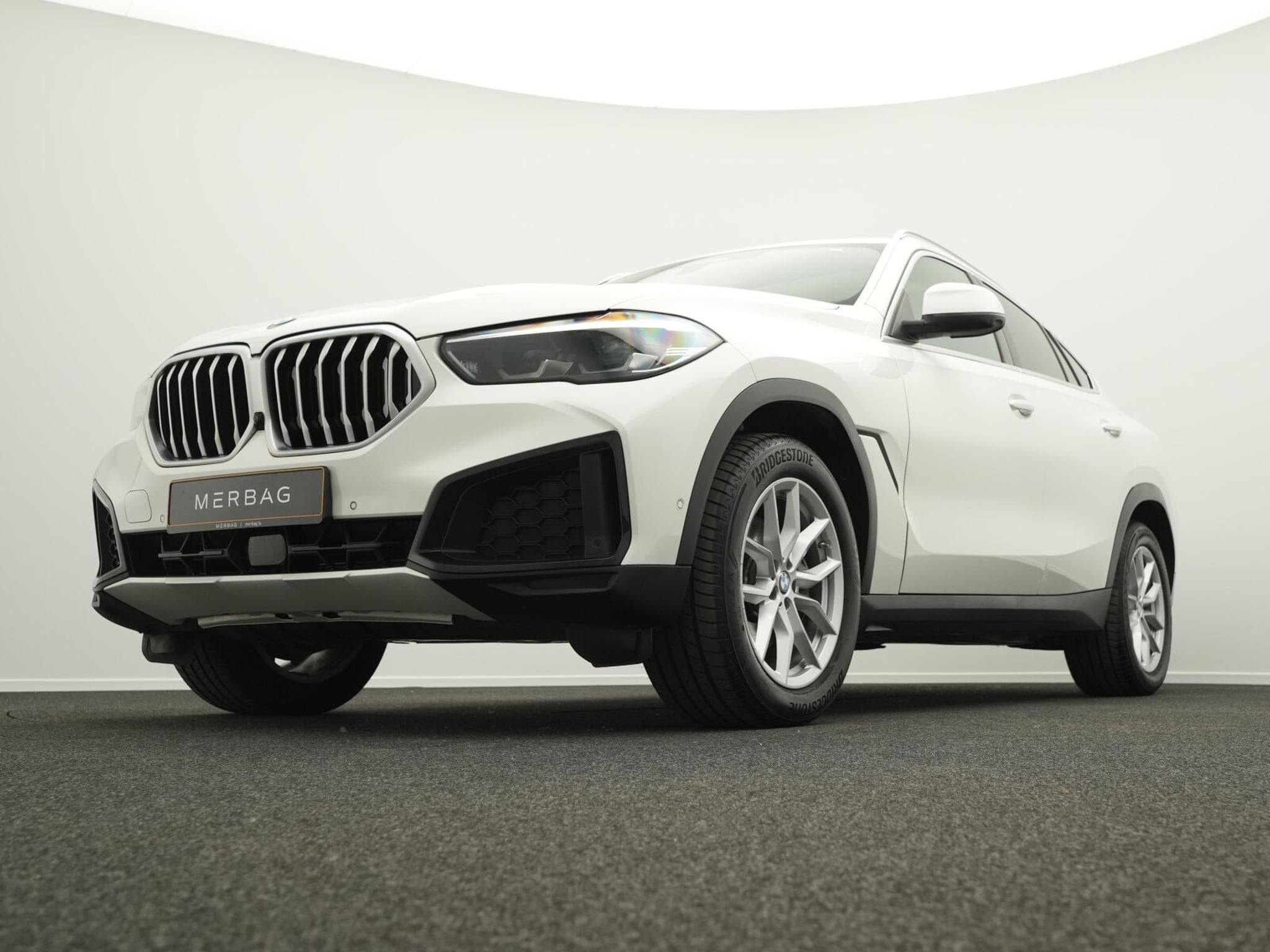 BMW X6 xDrive 40i MHD (2021) - Foto 8