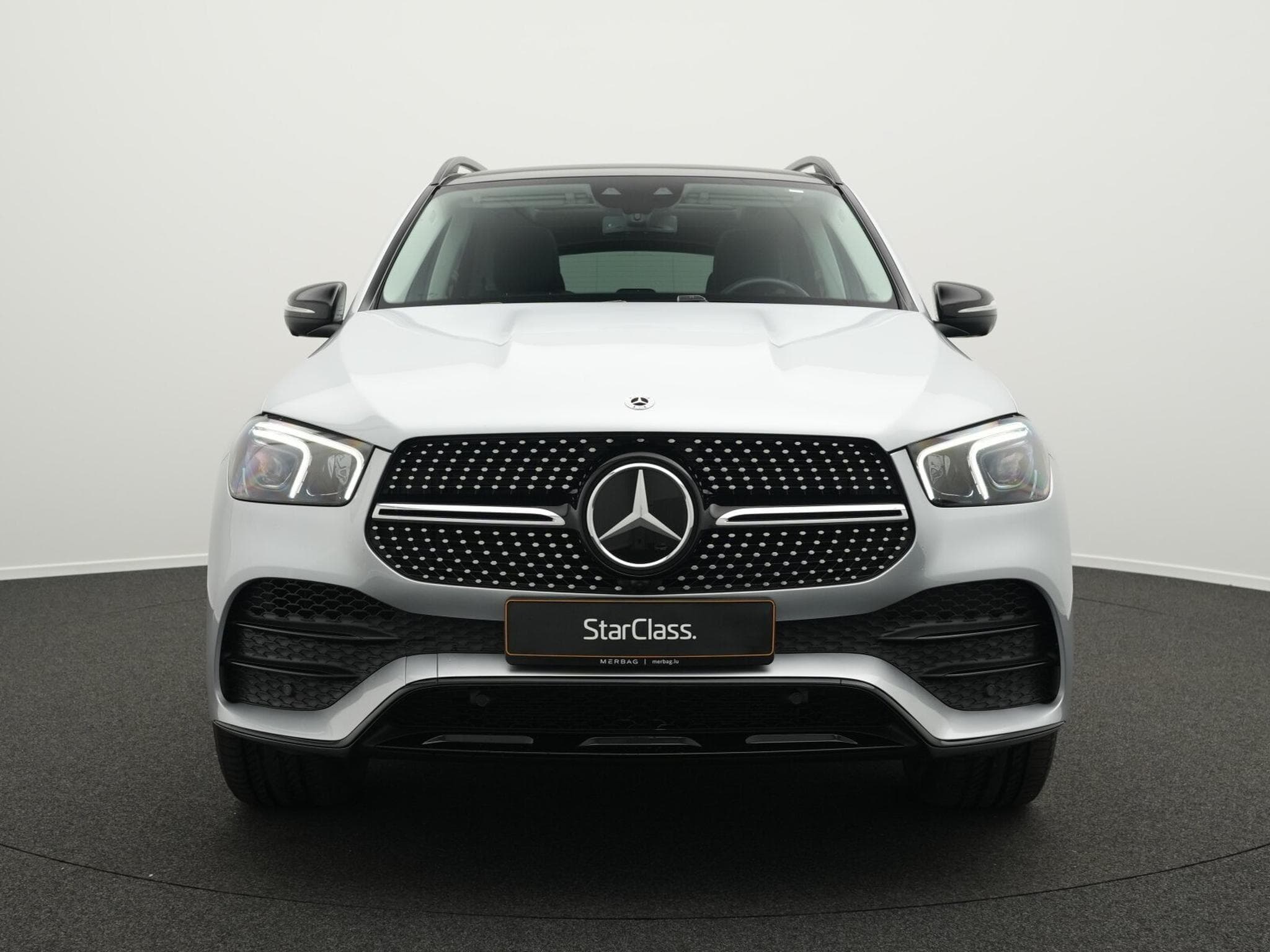 Mercedes GLE 400 d 4MATIC AMG-Line Distronic+AHK+Panorama (2022) - Photo 2