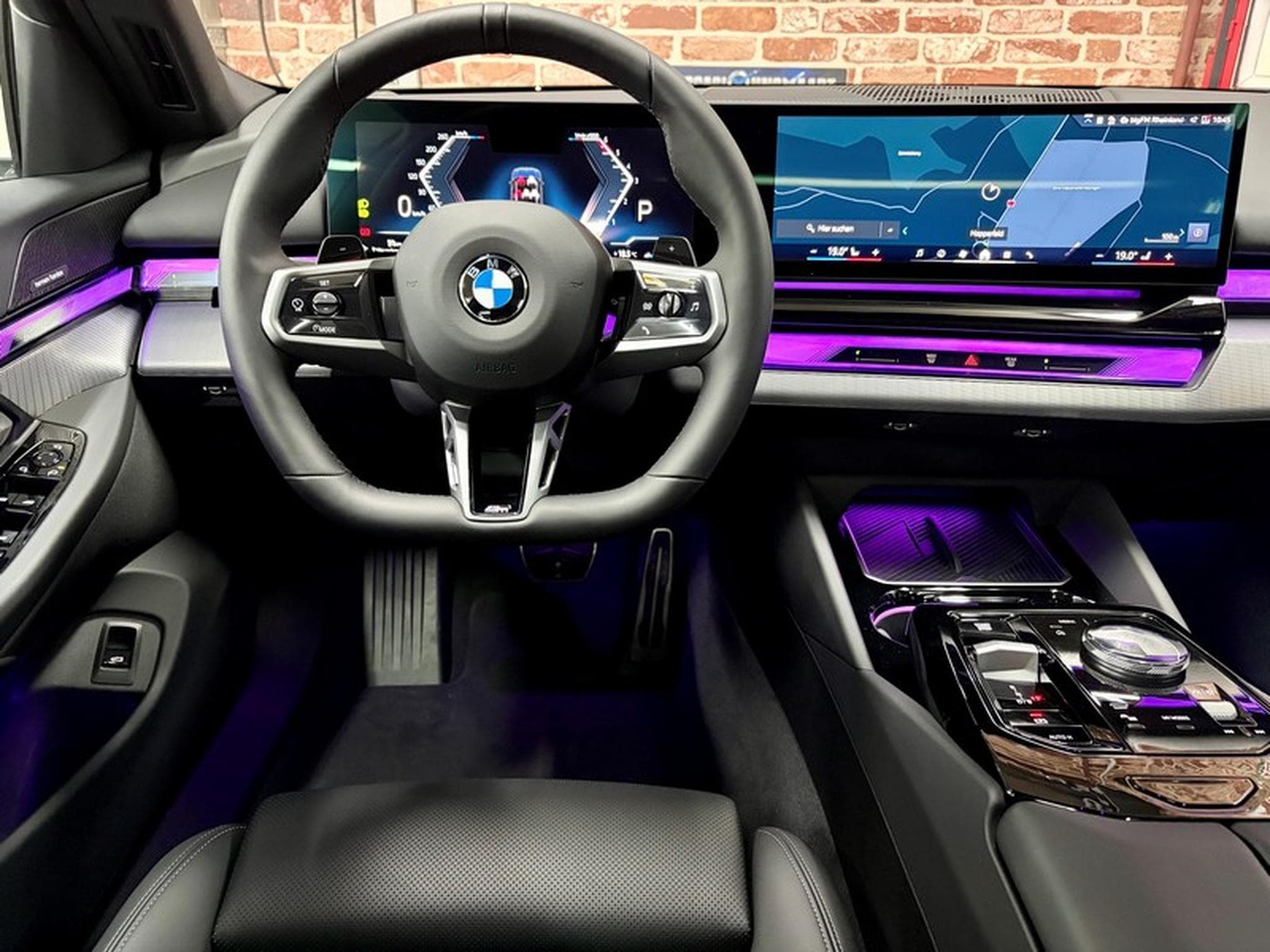 BMW 520 520dA Touring 2.0 197cv Auto M-SPORT (2025) - Photo 4