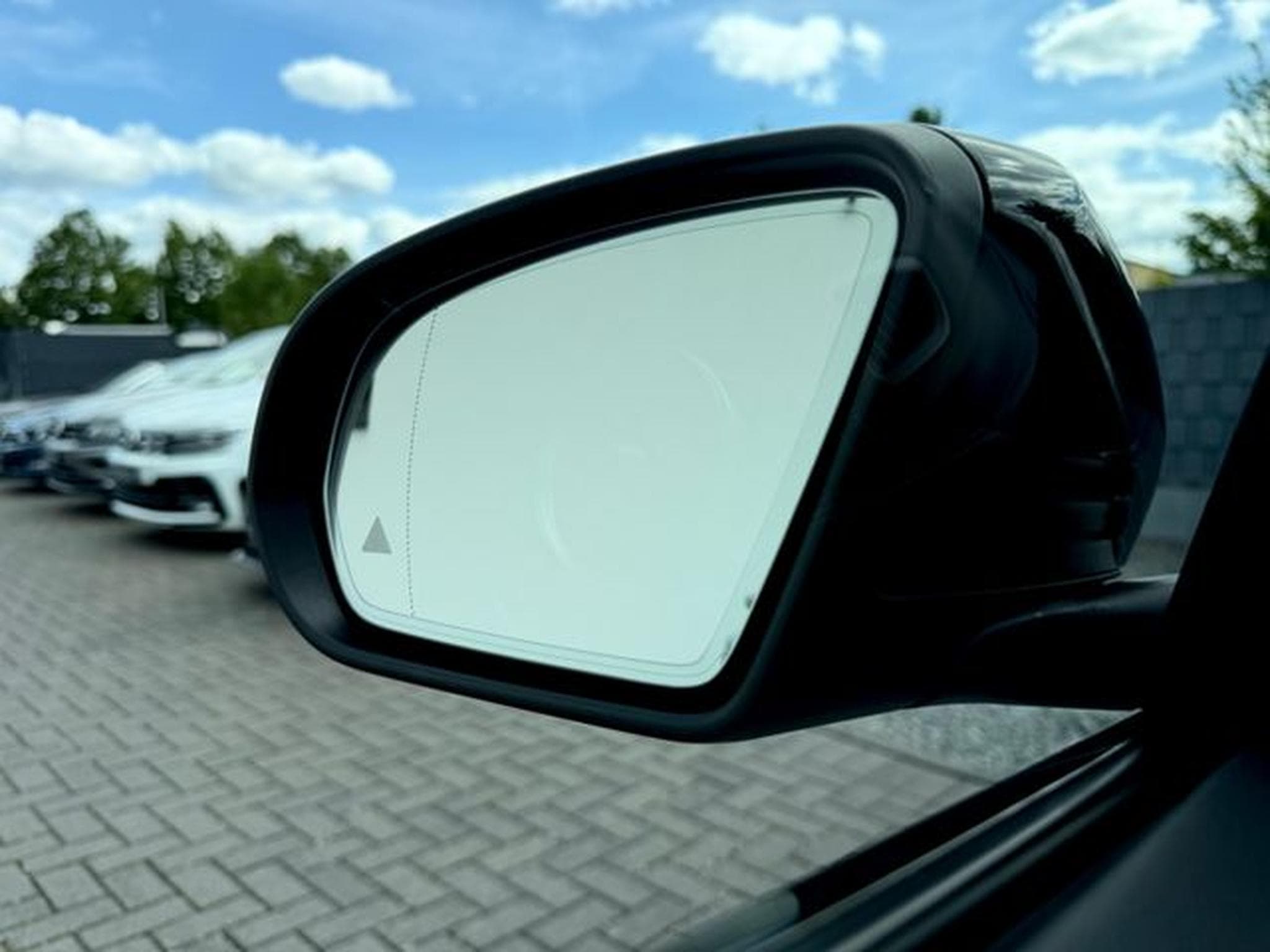Mercedes C 220 C 220d T /NAVI/LED/ACC/PANO/360°CAM/AHK/ (2018) - Photo 16