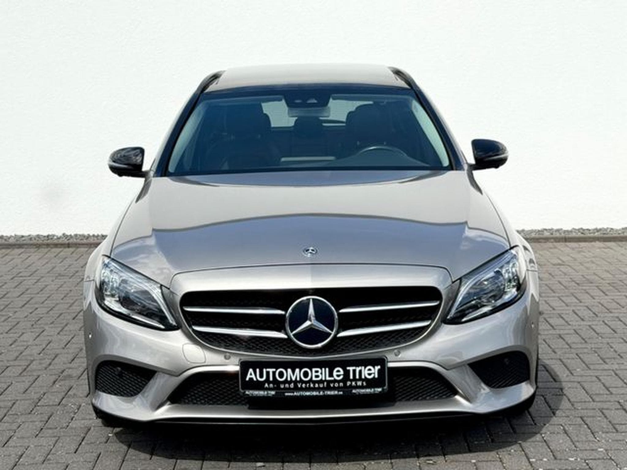 Mercedes C 220 C 220d T /NAVI/LED/ACC/PANO/360°CAM/AHK/ (2018) - Photo 2