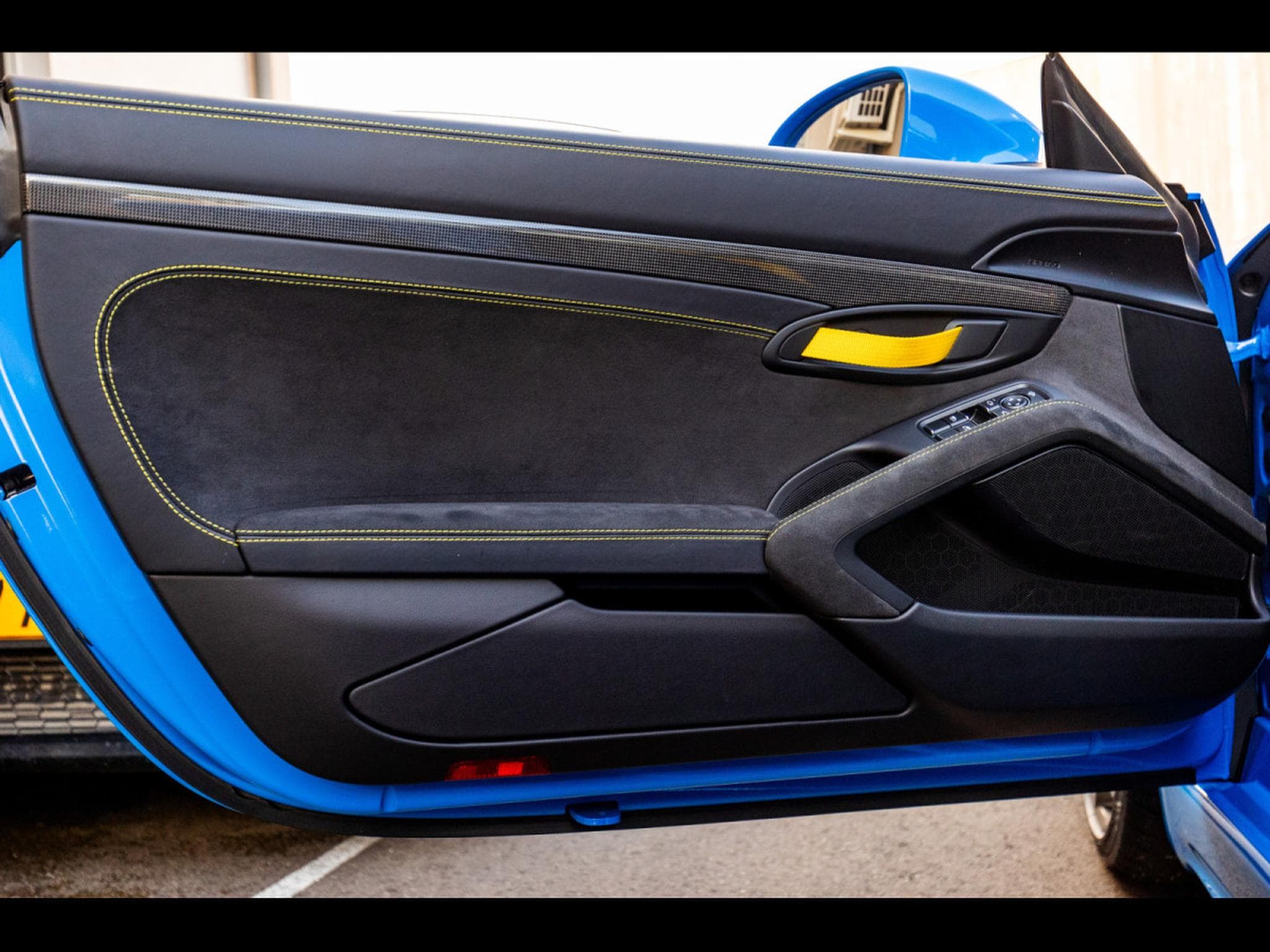 Porsche Cayman 718 GT4 PDK – SHARK BLUE – AKRAPOVIC (2021) - Photo 9