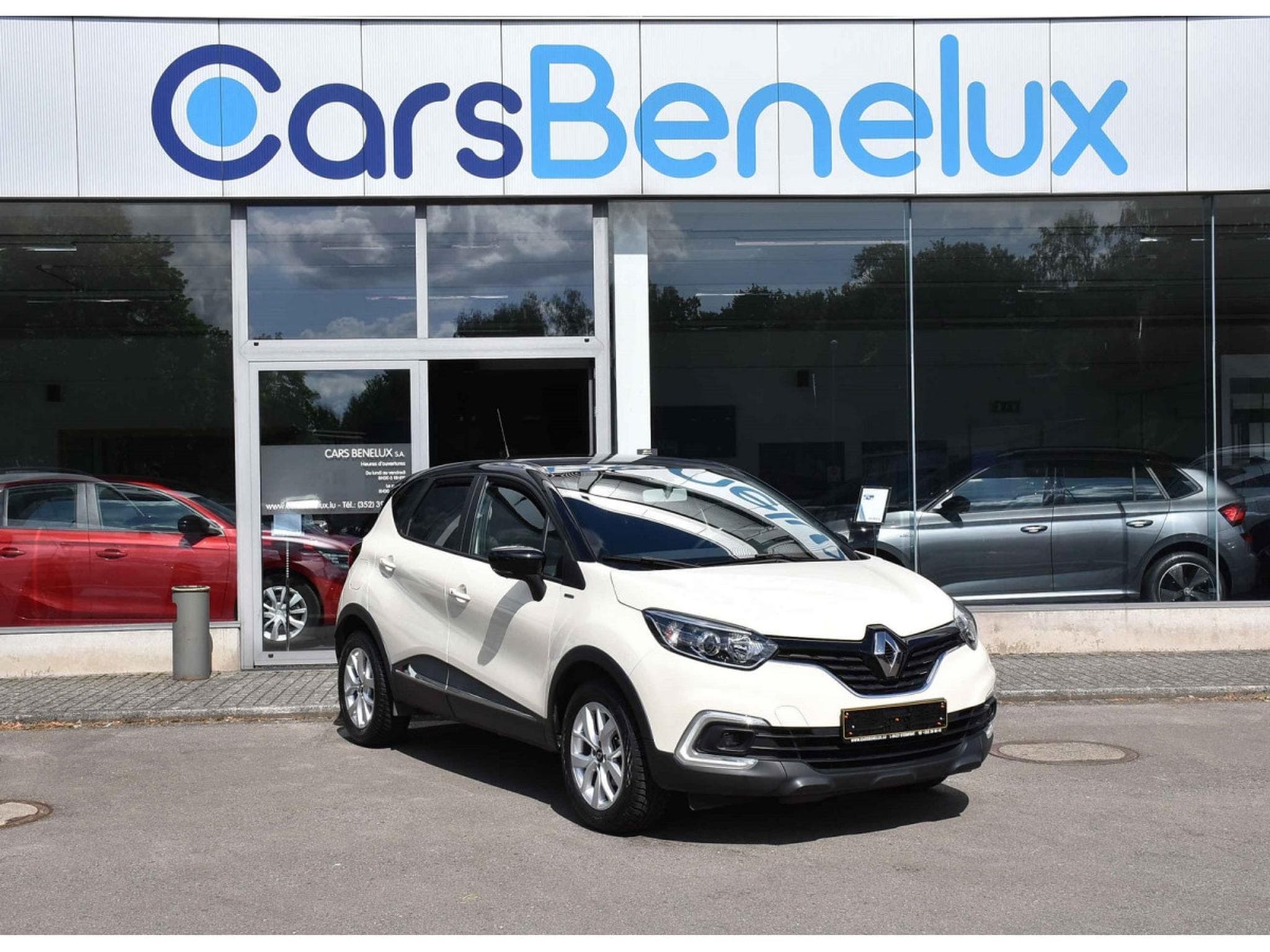 Renault Captur 0.9 TCe REGUL GPS PDC 1° MAIN (2019) - Photo 1