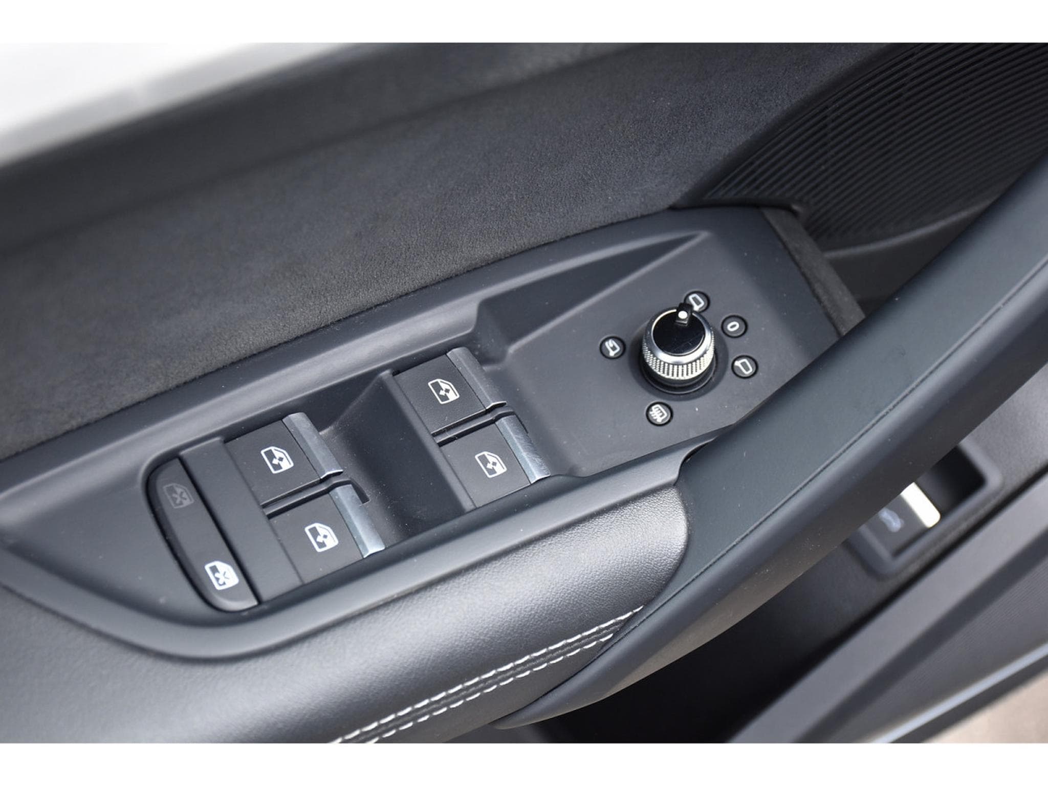 Audi Q5 55 TFSIe Quattro S-Line S-Tronic SUSP PNEU PANO B&O ATT RMQ (2021) - Photo 24