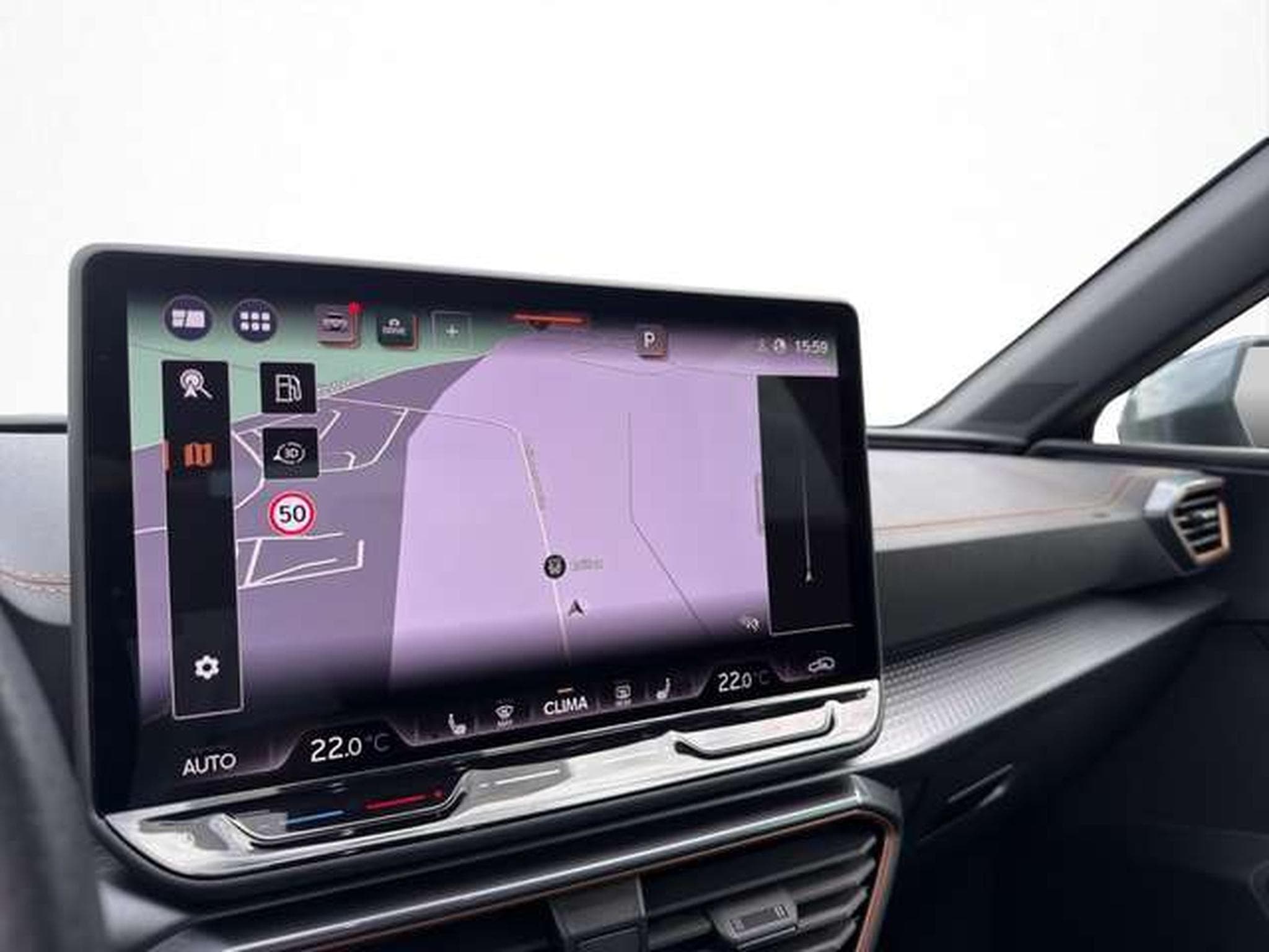 CUPRA Leon 1.5 eTSI/Navi/SHZ/18"Alu/Side-Assist/Kamera (2025) - Photo 18