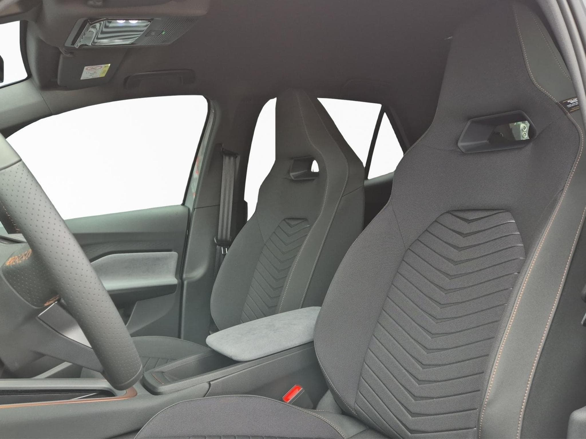 Cupra Born 6,000€ Luxembourg BEV incentive eligible T&Cs apply (2026) - Photo 3