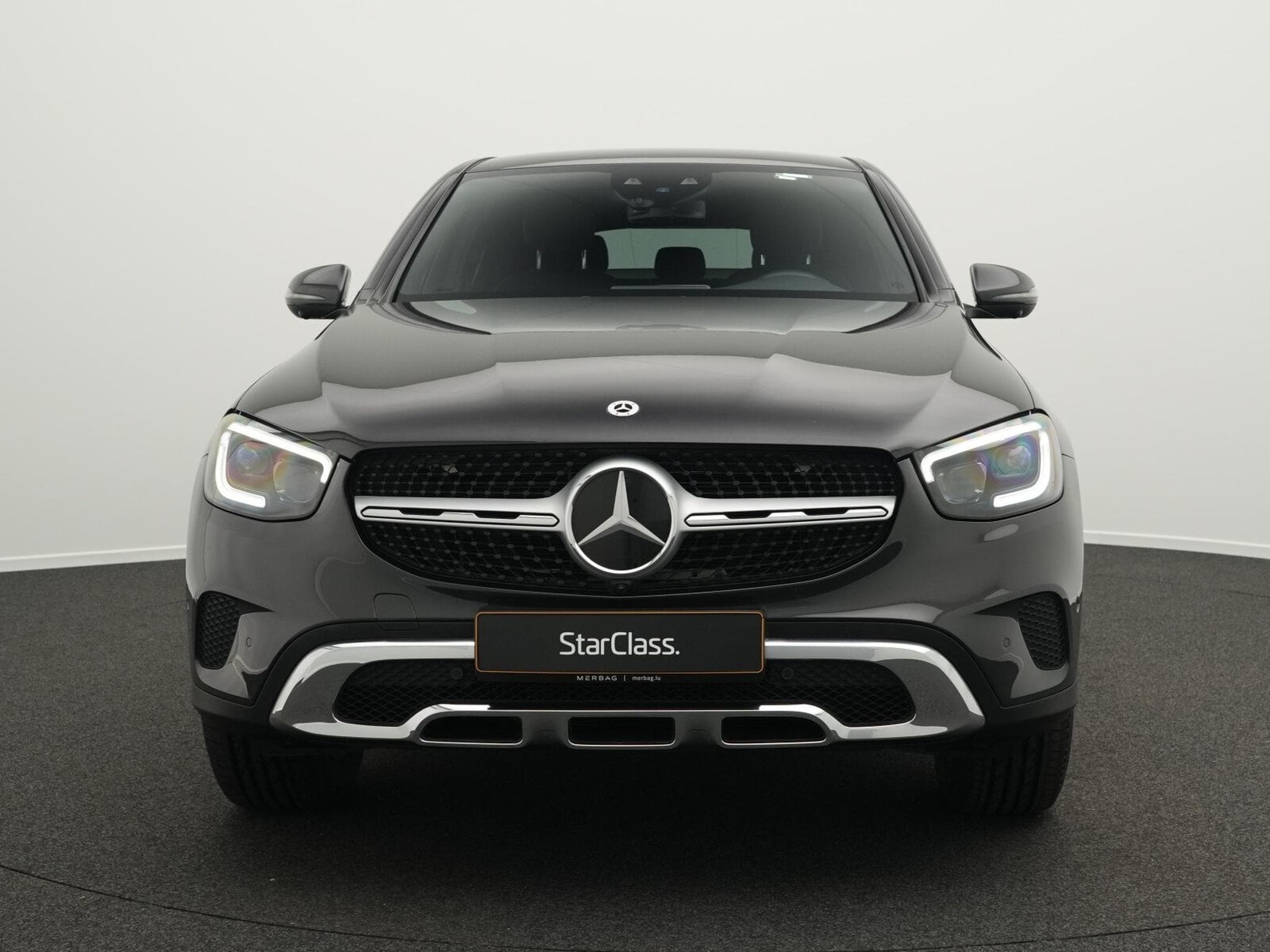 Mercedes GLC 300 e 4MATIC Coupé (2023) - Foto 2
