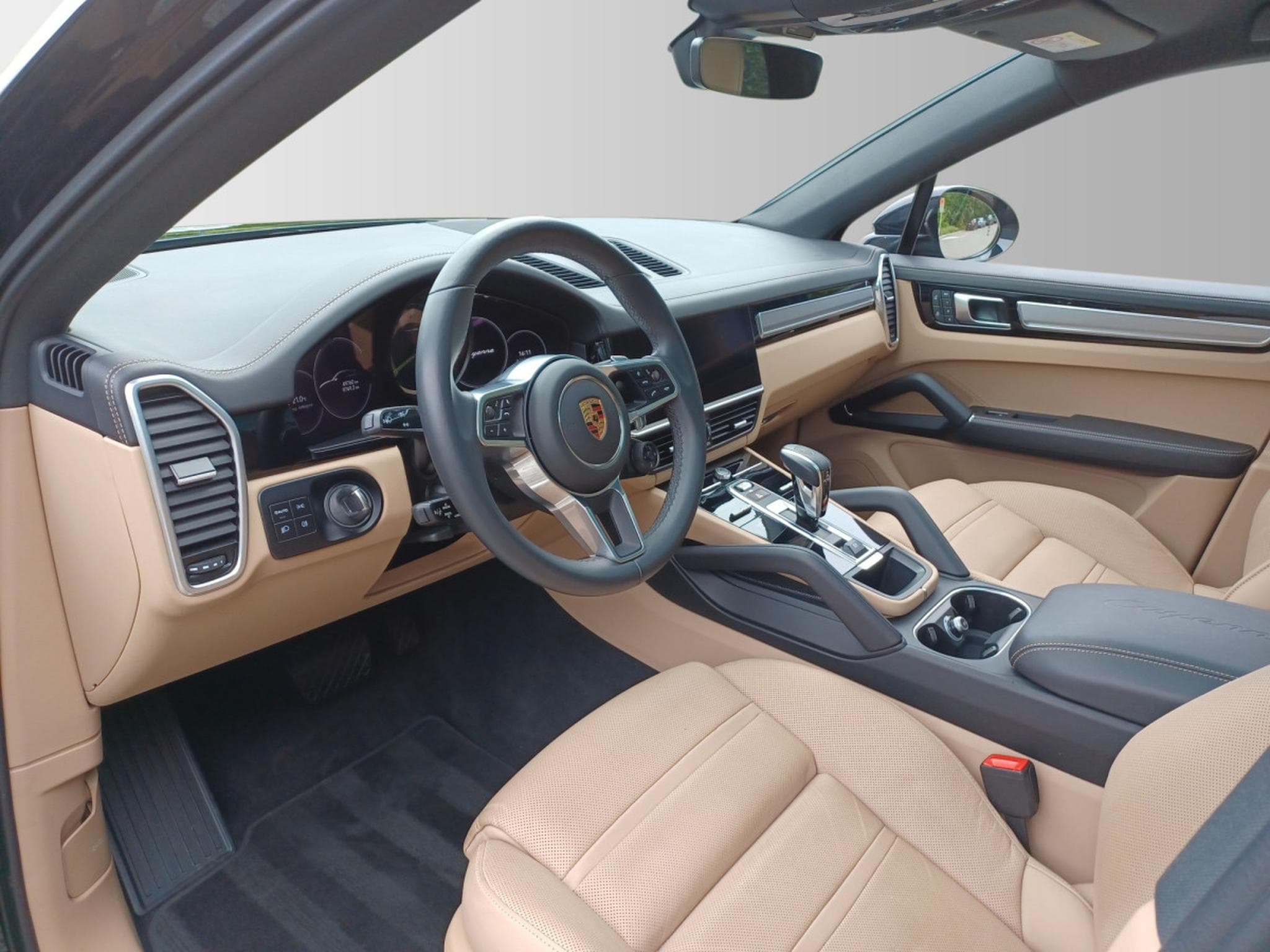 Porsche Cayenne E-Hybrid Coupé Platinum Edition (2023) - Foto 11