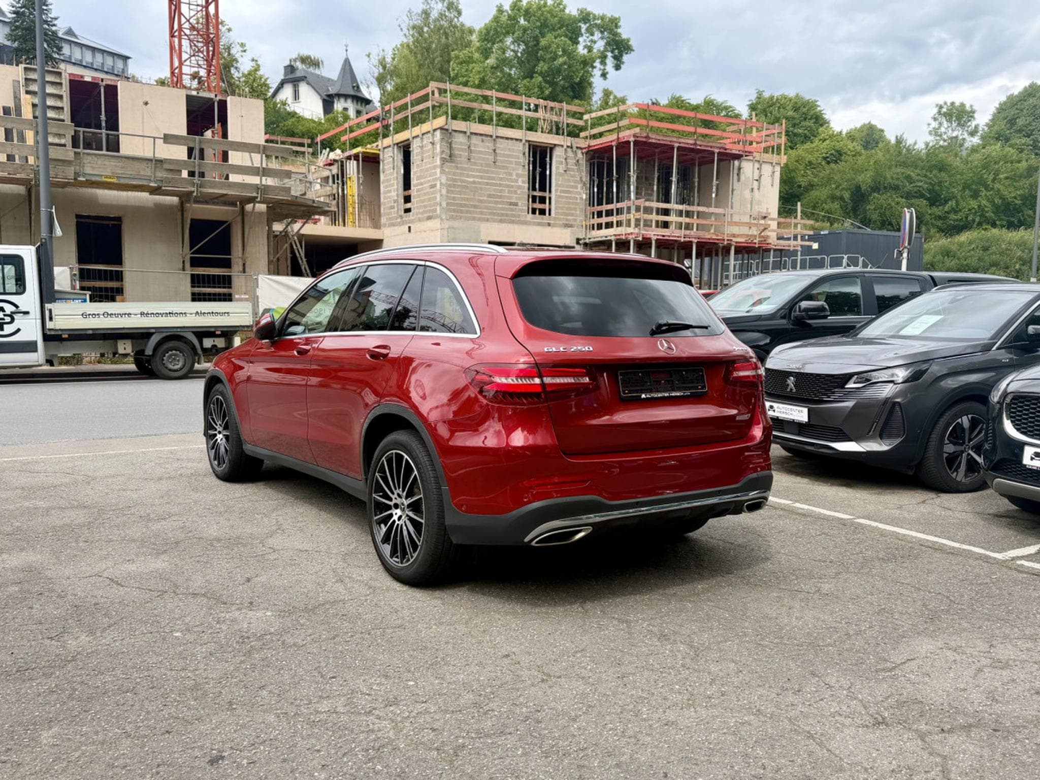 Mercedes GLC 250 4Matic AMG Line PANO/360°/MEMORY/20" (2018) - Photo 4