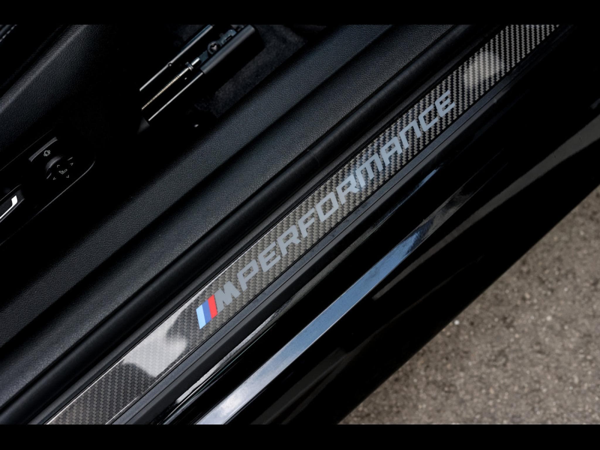 BMW M2 COUPE (G87) - BLACK SAPPHIRE METALLIC (2024) - Photo 23