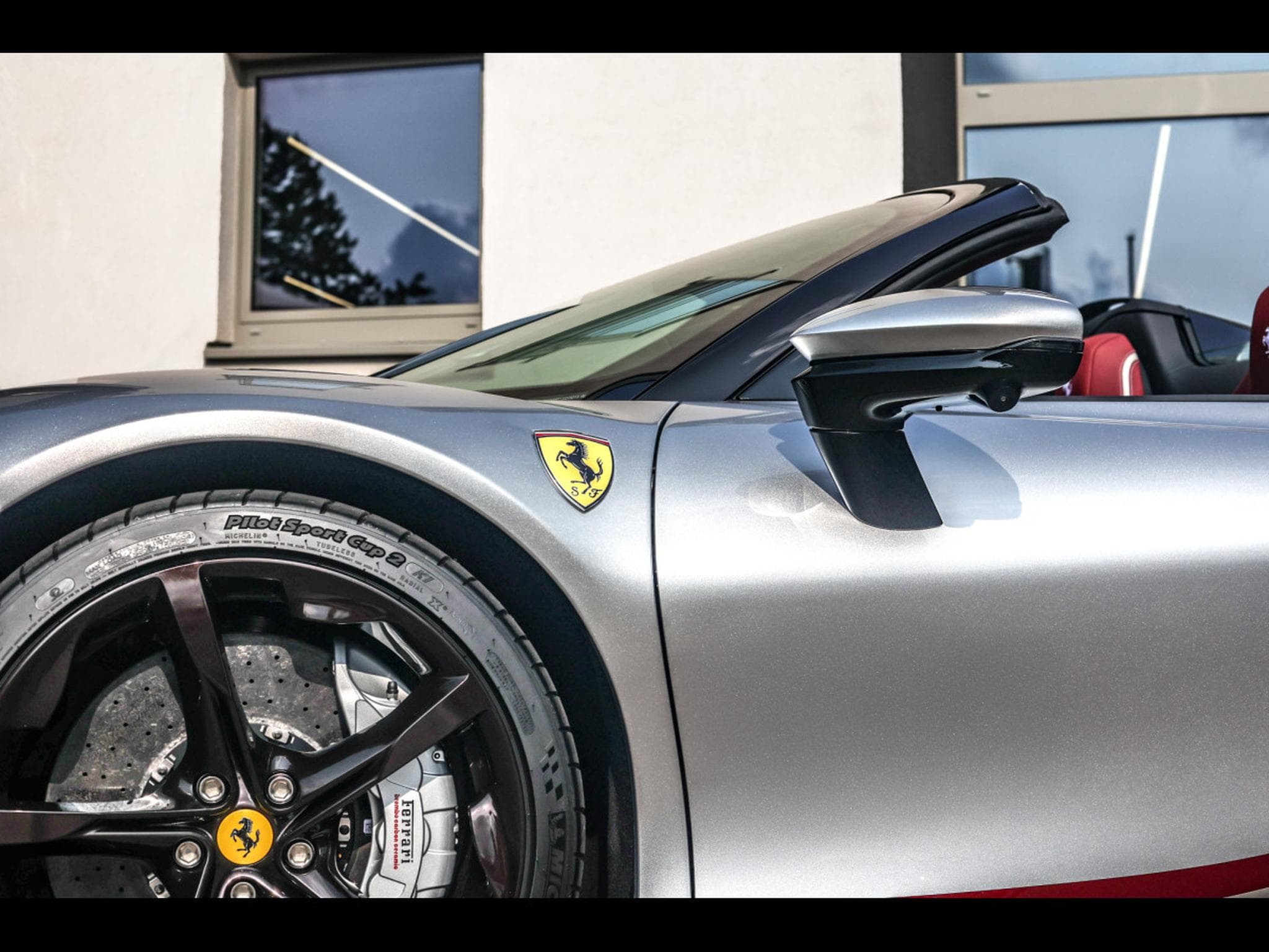 Ferrari SF90 ATELIER (1000 CH) – SANUSILVER X NERO PUROSANGUE – PPF (2025) - Photo 20