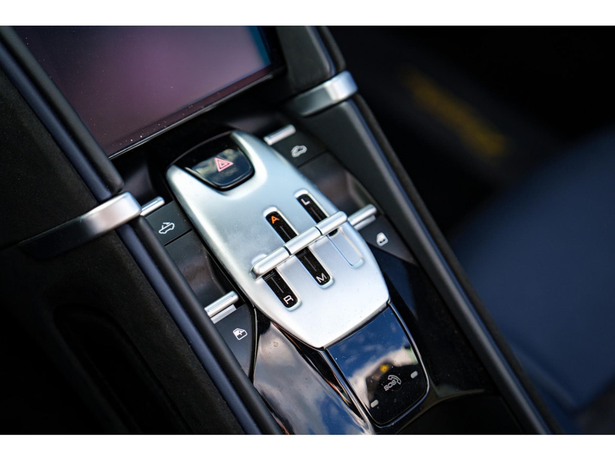 Ferrari Roma Spider - Passenger Display - Carbon - Recaro Daytona (2025) - Photo 14