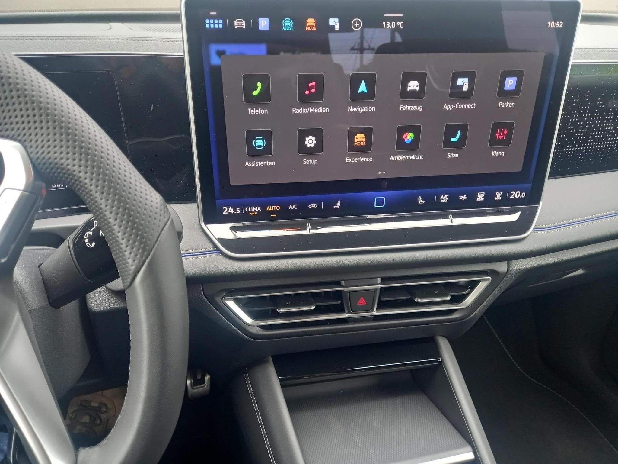 VW Tiguan R-Line 2.0 TDI (2025) - Photo 4