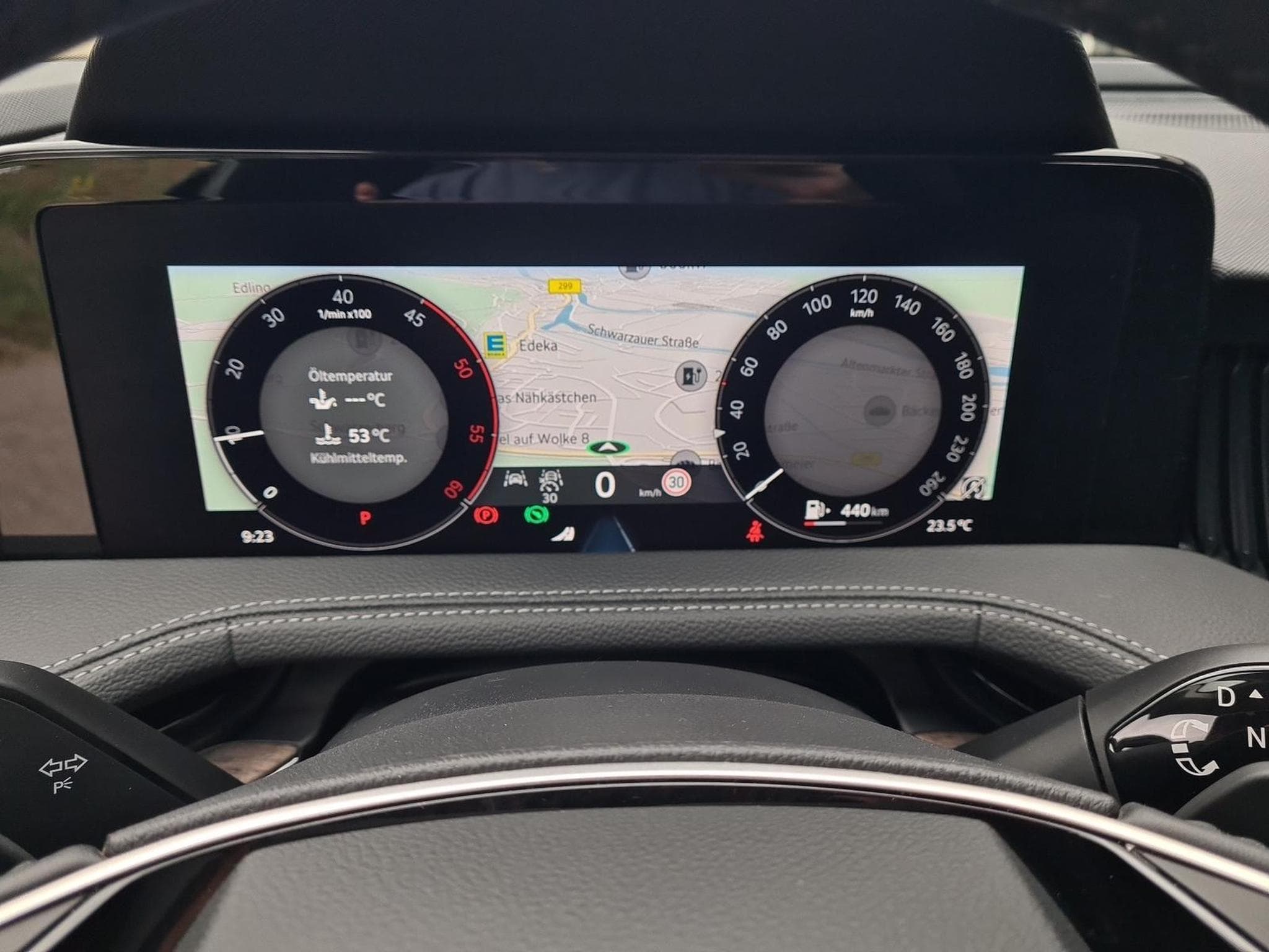Skoda Superb 2.0 TDI 142 kW 4x4 L&K (2025) - Photo 19