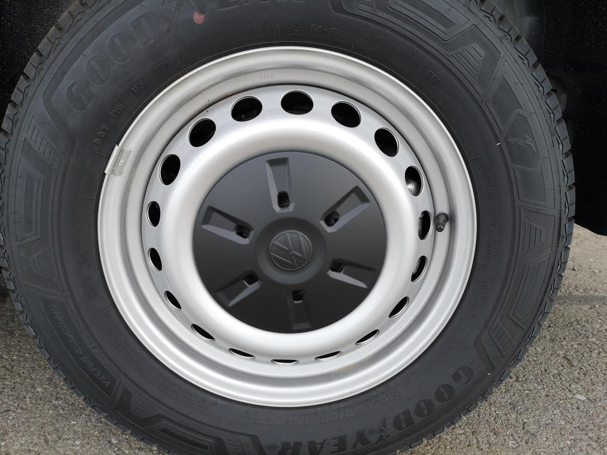 VW e-Transporter Kasten BEV 100 kW RWD LR (2026) - Foto 3
