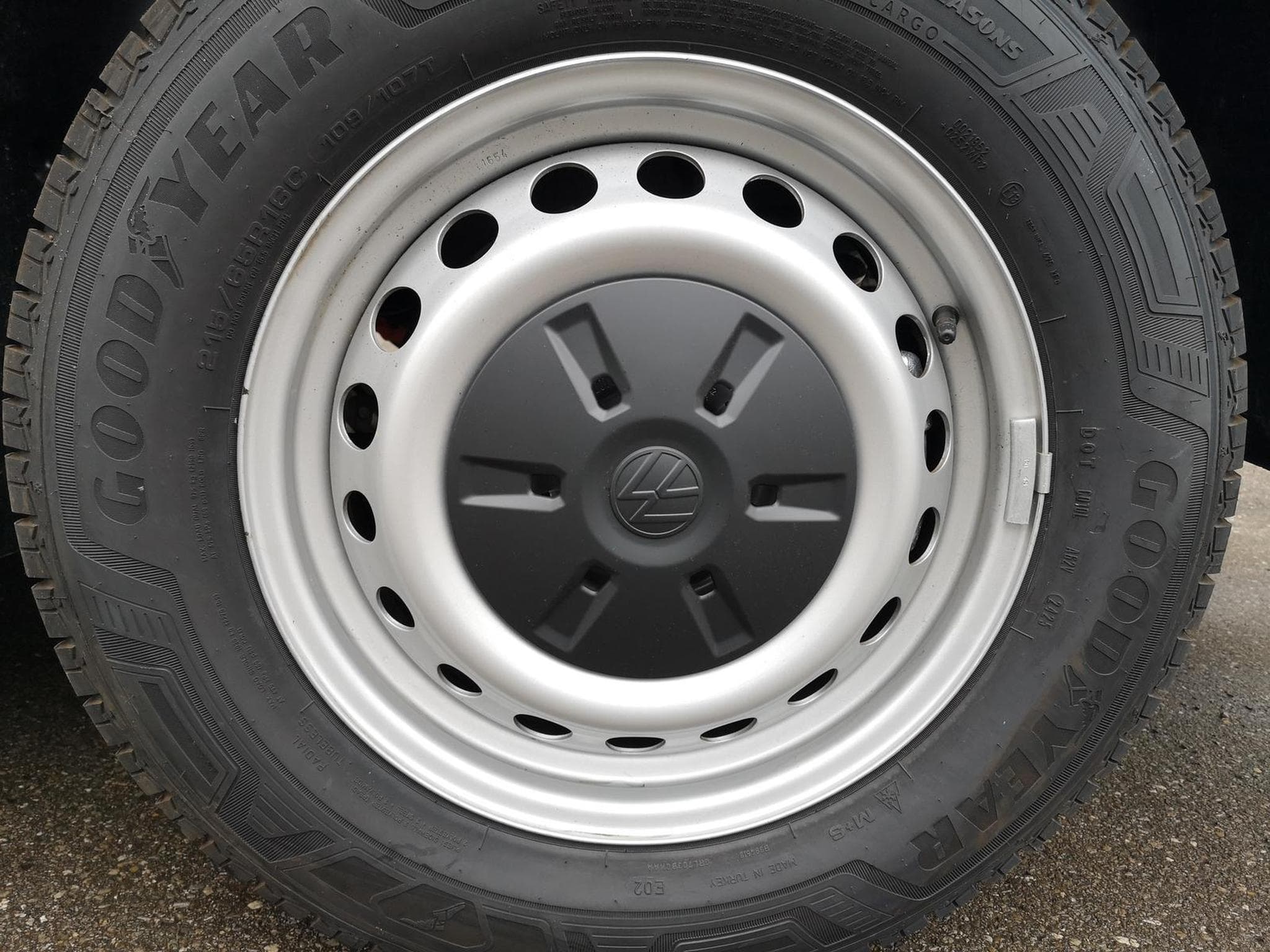 VW e-Transporter Kasten BEV 100 kW RWD LR (2026) - Foto 3