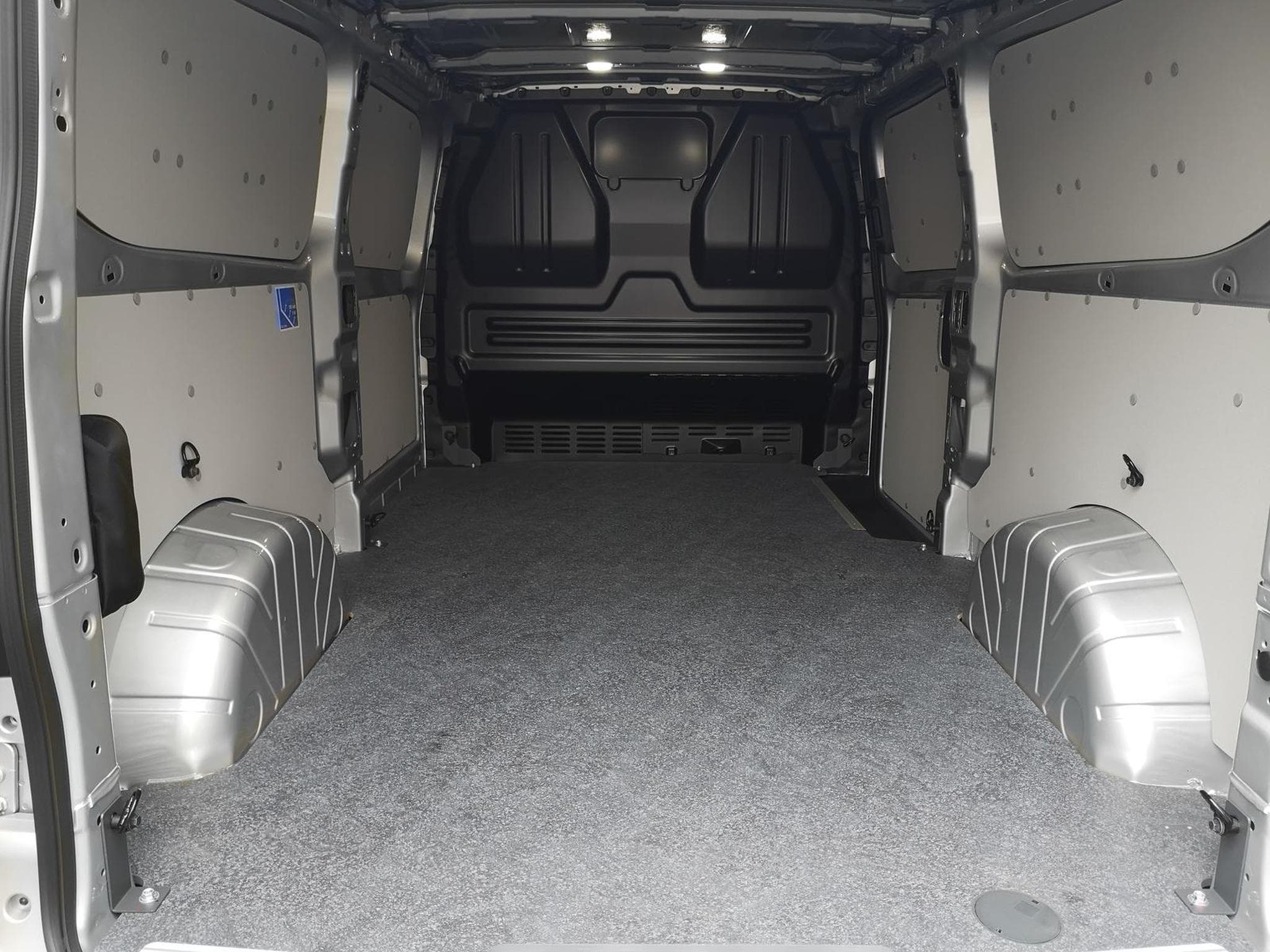 VW e-Transporter Kasten BEV 100 kW RWD LR (2026) - Foto 8