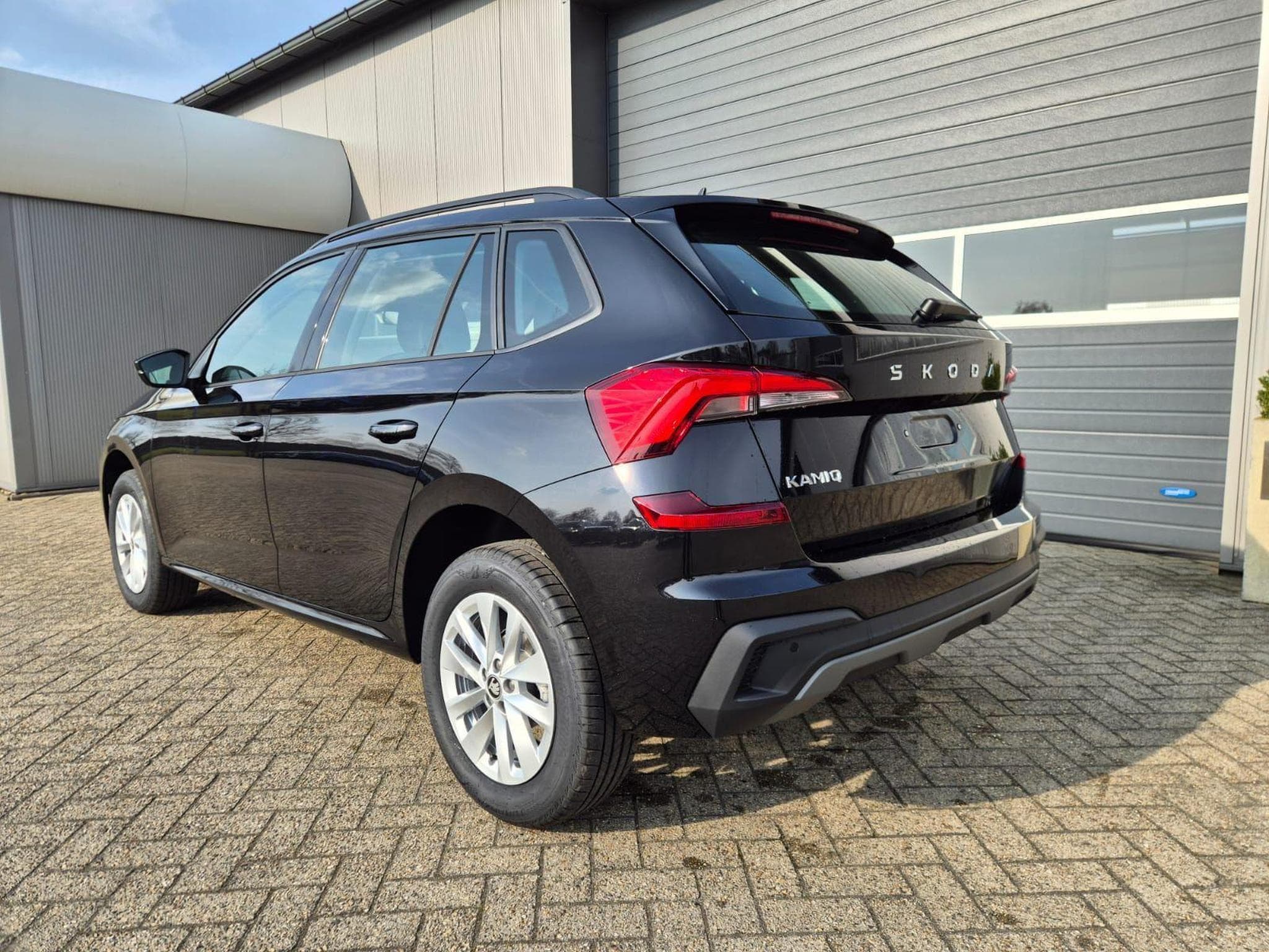Skoda Kamiq 1.0 TSI 115PS (2026) - Photo 3