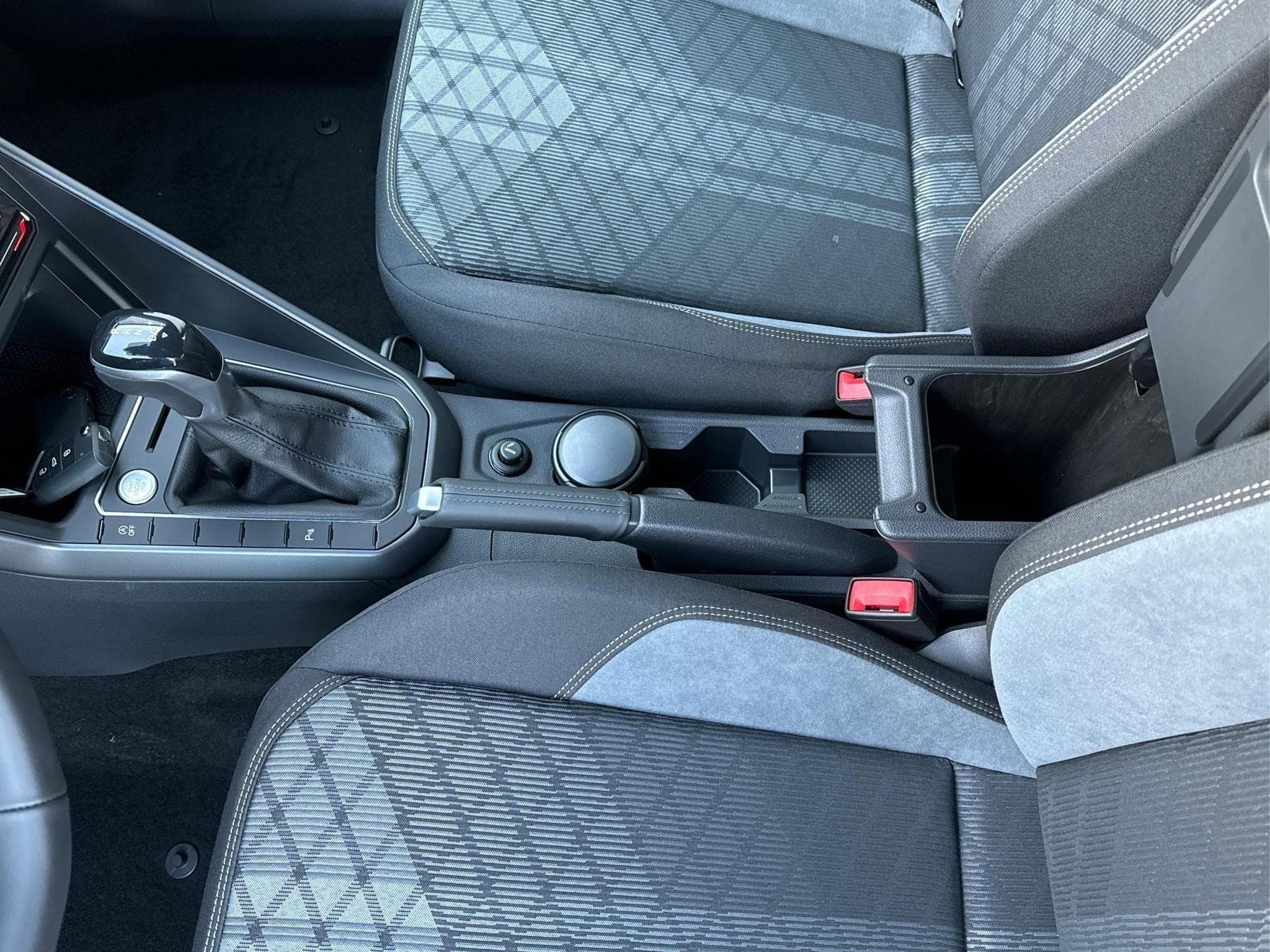 VW Taigo R-Line (2026) - Photo 12