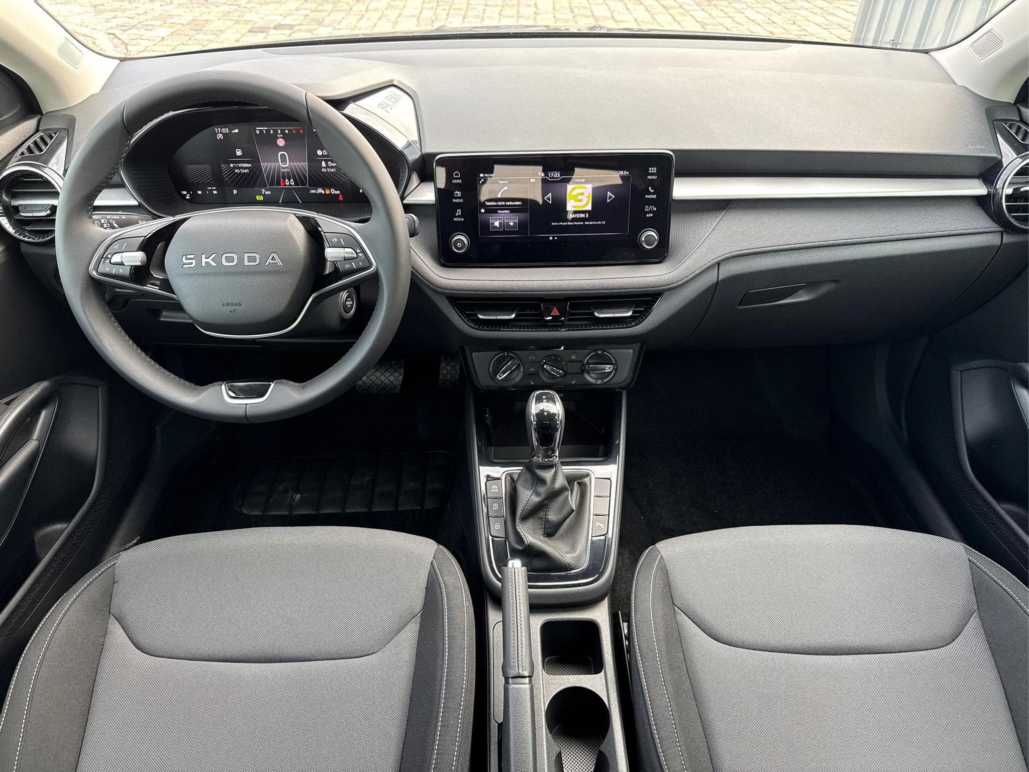 Skoda Fabia Selection 1.0 TSI (2026) - Foto 7