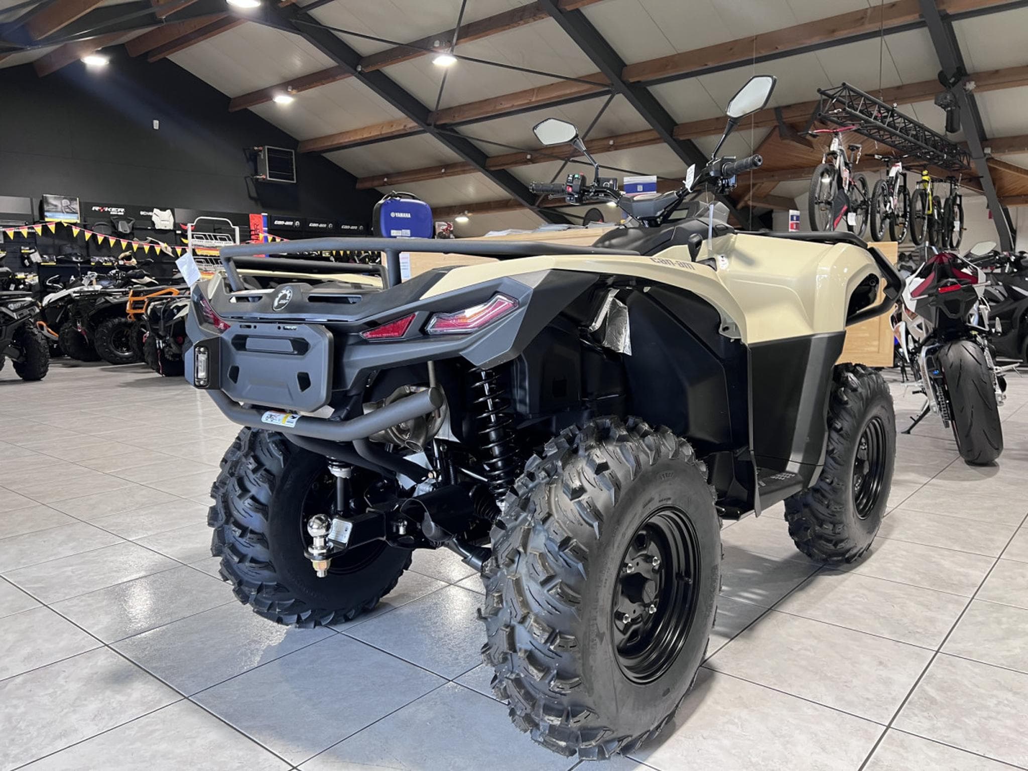BRP Can-Am Outlander Pro HD5  T3B 60KM/H (2026) - Photo 3
