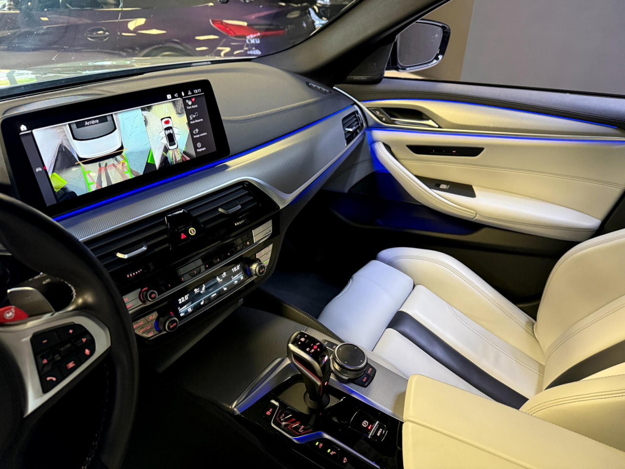BMW M5 COMPETITION LCI (2022) - Photo 15