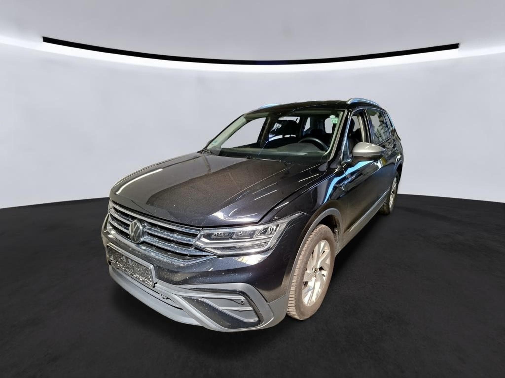 VW Tiguan Life 1.5 TSI 150 CV DSG7 *7 PLACES *ATTELAGE* *HAYON* (2025) - Photo 1