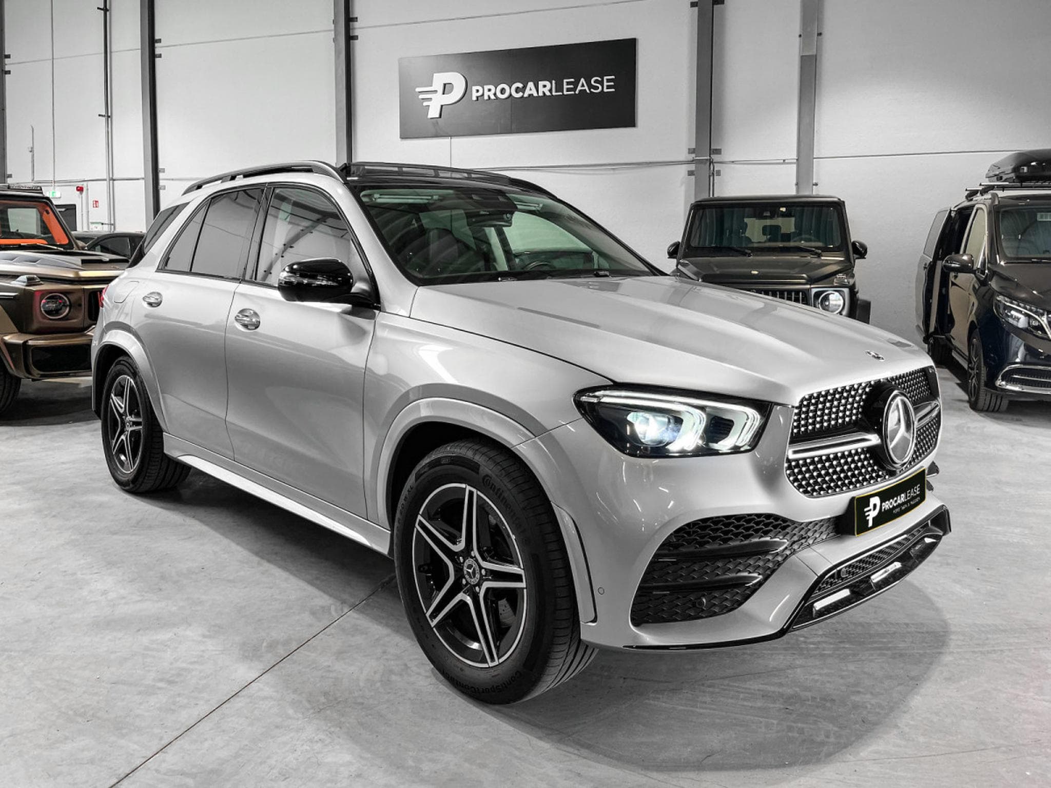 Mercedes GLE 400 D AMG/ 4Matic /AMG/PANORAMA/ BURMESTER/360/ (2023) - Photo 3