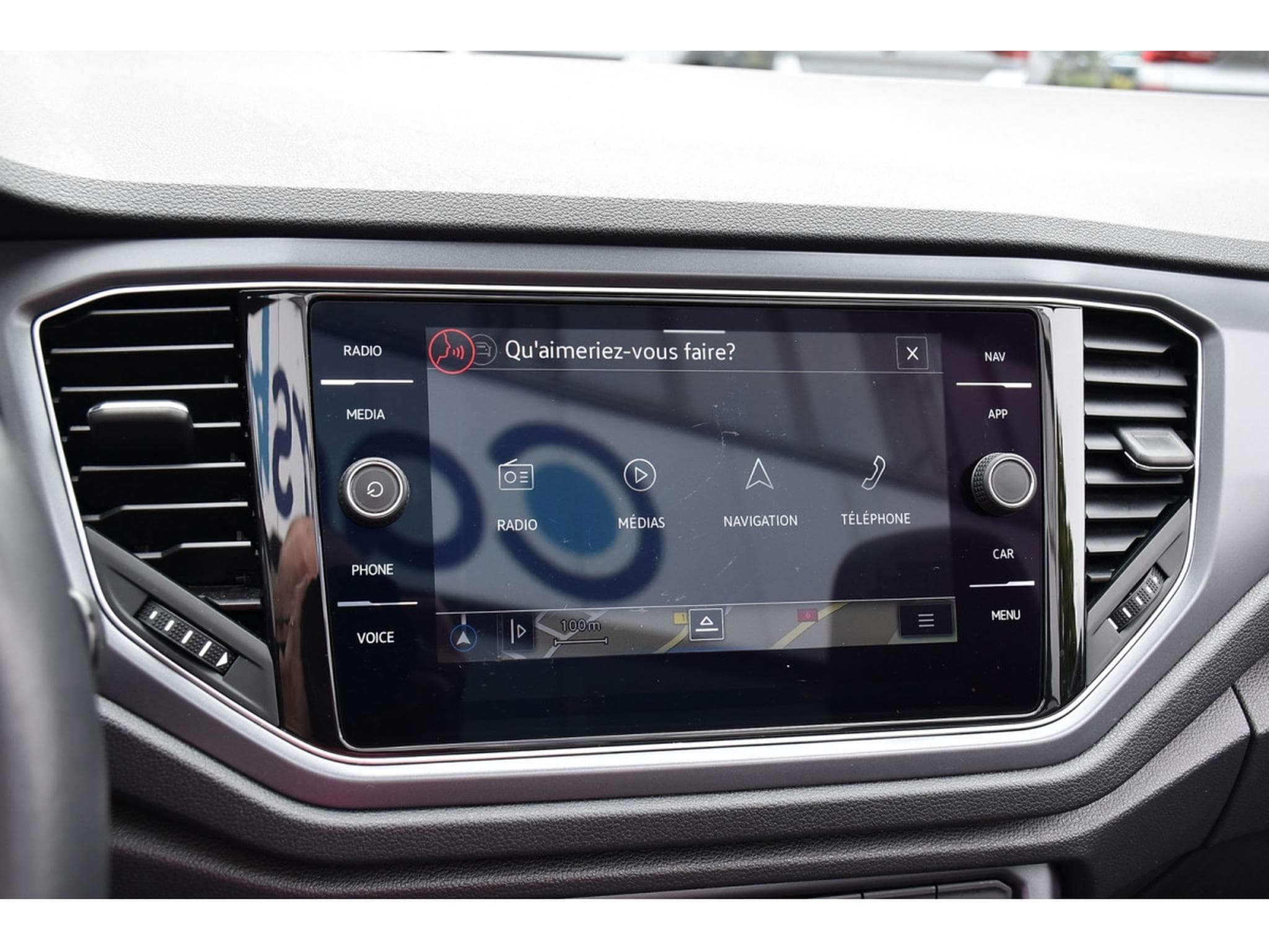 VW T-Roc Cabrio 1.5 TSI R-Line DSG CUIR ACC GPS BEATS CAM PARK 1°MAIN (2021) - Foto 15