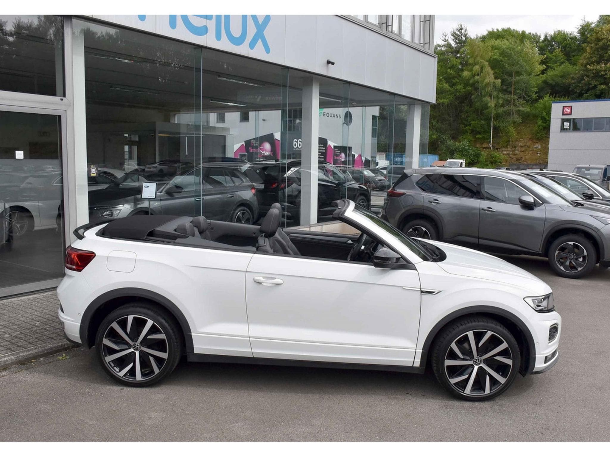 VW T-Roc Cabrio 1.5 TSI R-Line DSG CUIR ACC GPS BEATS CAM PARK 1°MAIN (2021) - Foto 3