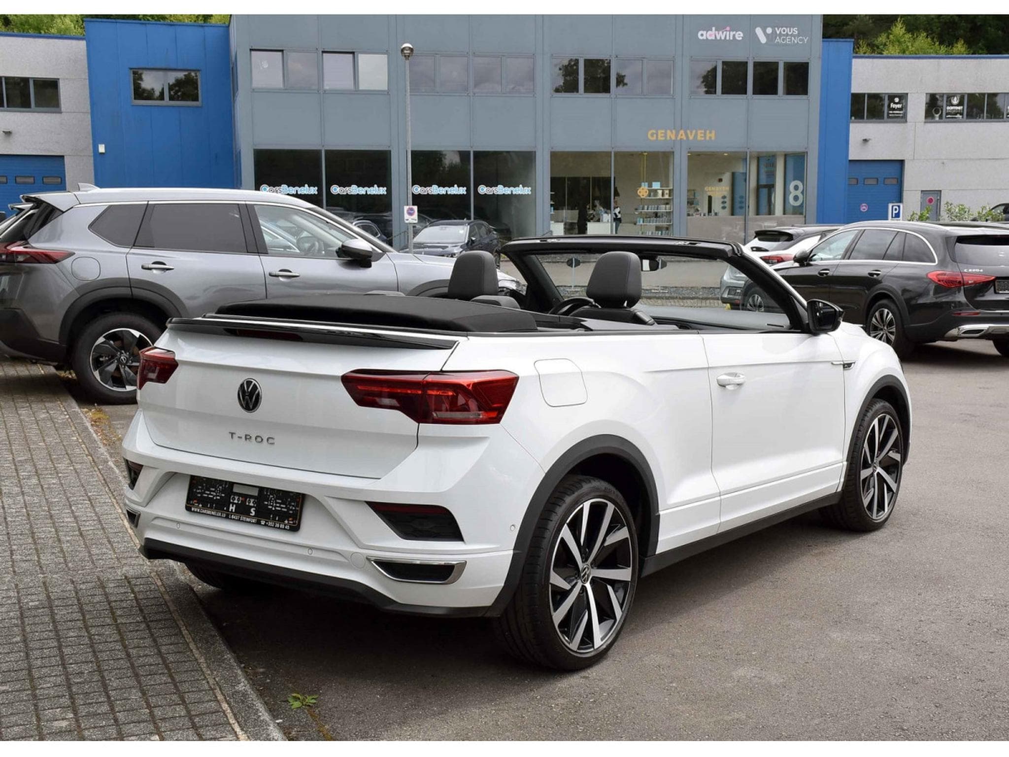 VW T-Roc Cabrio 1.5 TSI R-Line DSG CUIR ACC GPS BEATS CAM PARK 1°MAIN (2021) - Foto 5