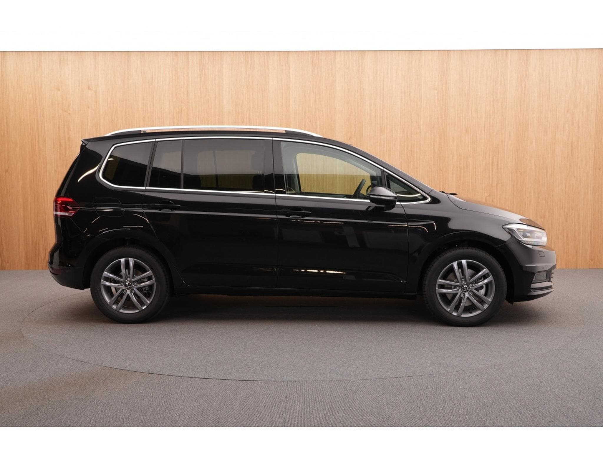 VW Touran Comfortline  2.0 TDI DSG7 110 kW-150CV - Garantie 4 ans/80 0 (2026) - Photo 4